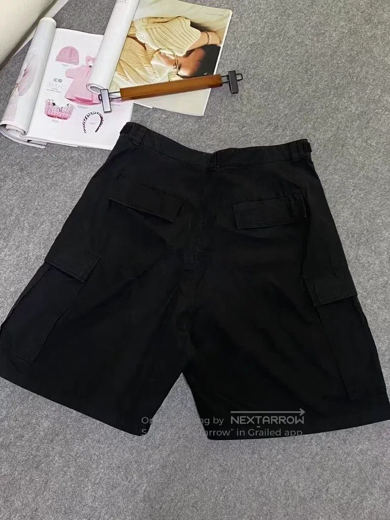 Balenciaga Balenciaga size M Pockets Workwear Shorts Size US 27 - 2 Thumbnail