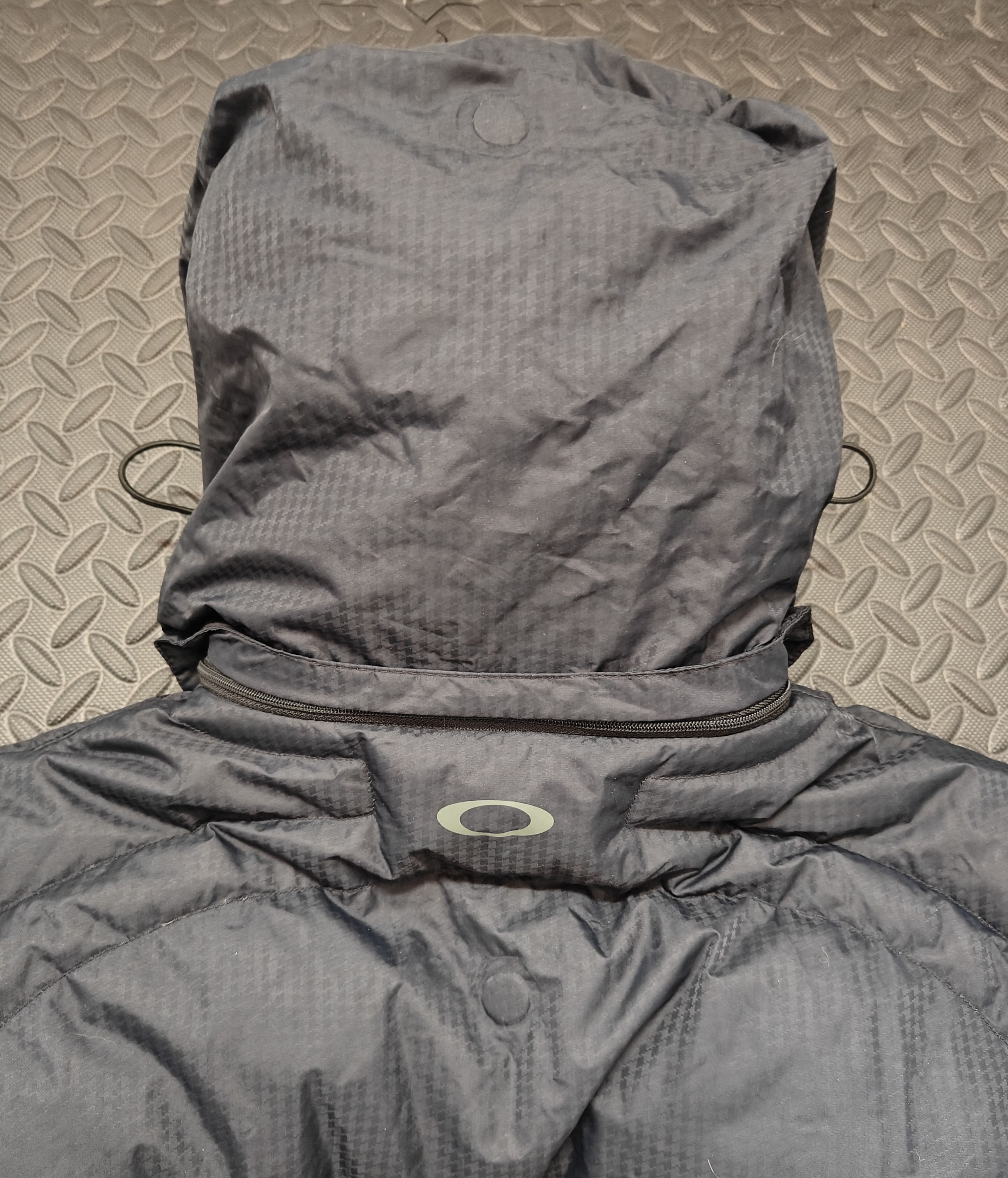 Oakley Vintage rare grail Oakley navy gray goose down puffer jacket Size US XL / EU 56 / 4 - 6 Thumbnail