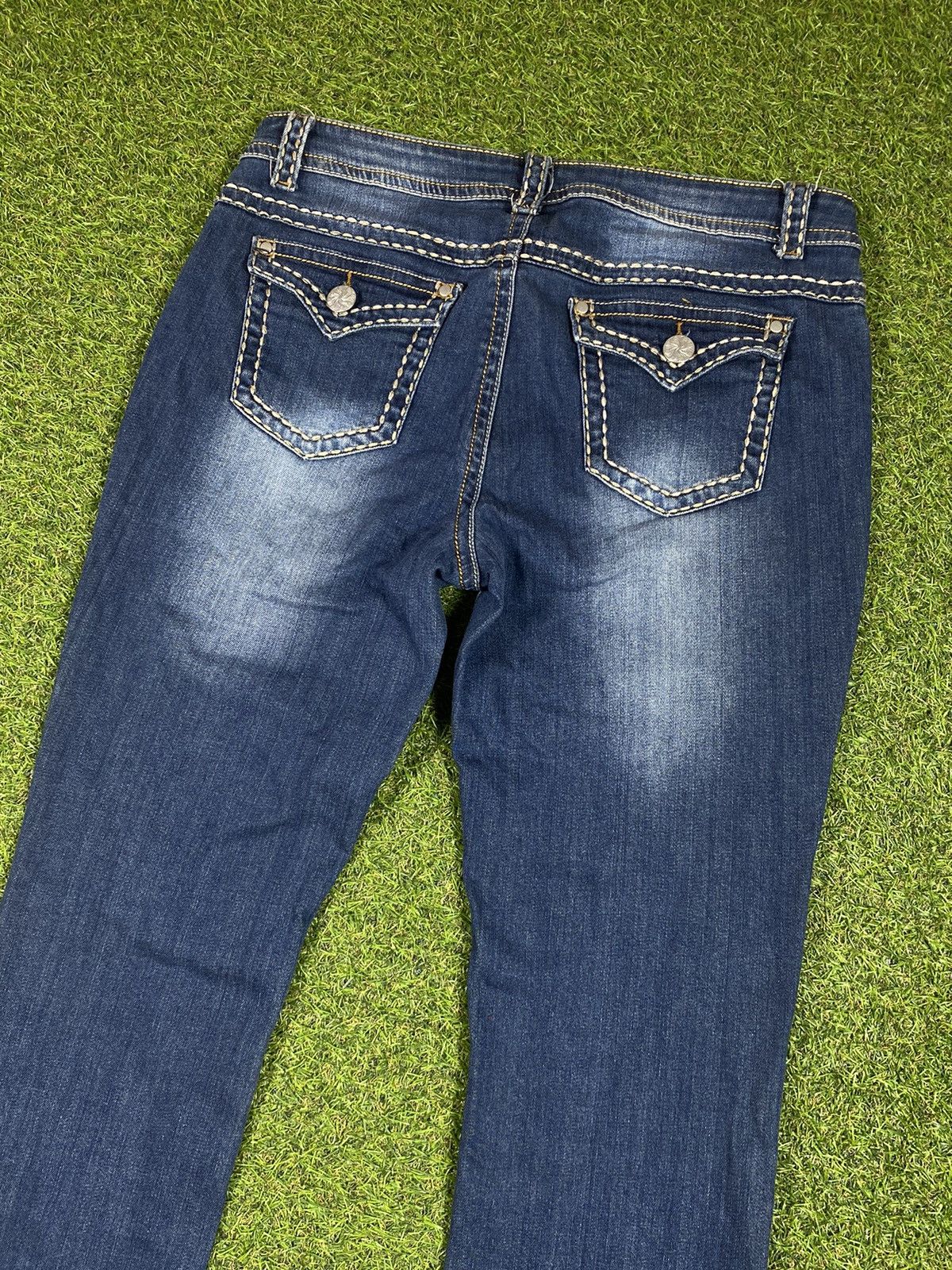 Japanese Brand × Vintage Vintage Y2K Japanese jeans denim True Religion style Size 28" / US 6 / IT 42 - 2 Thumbnail