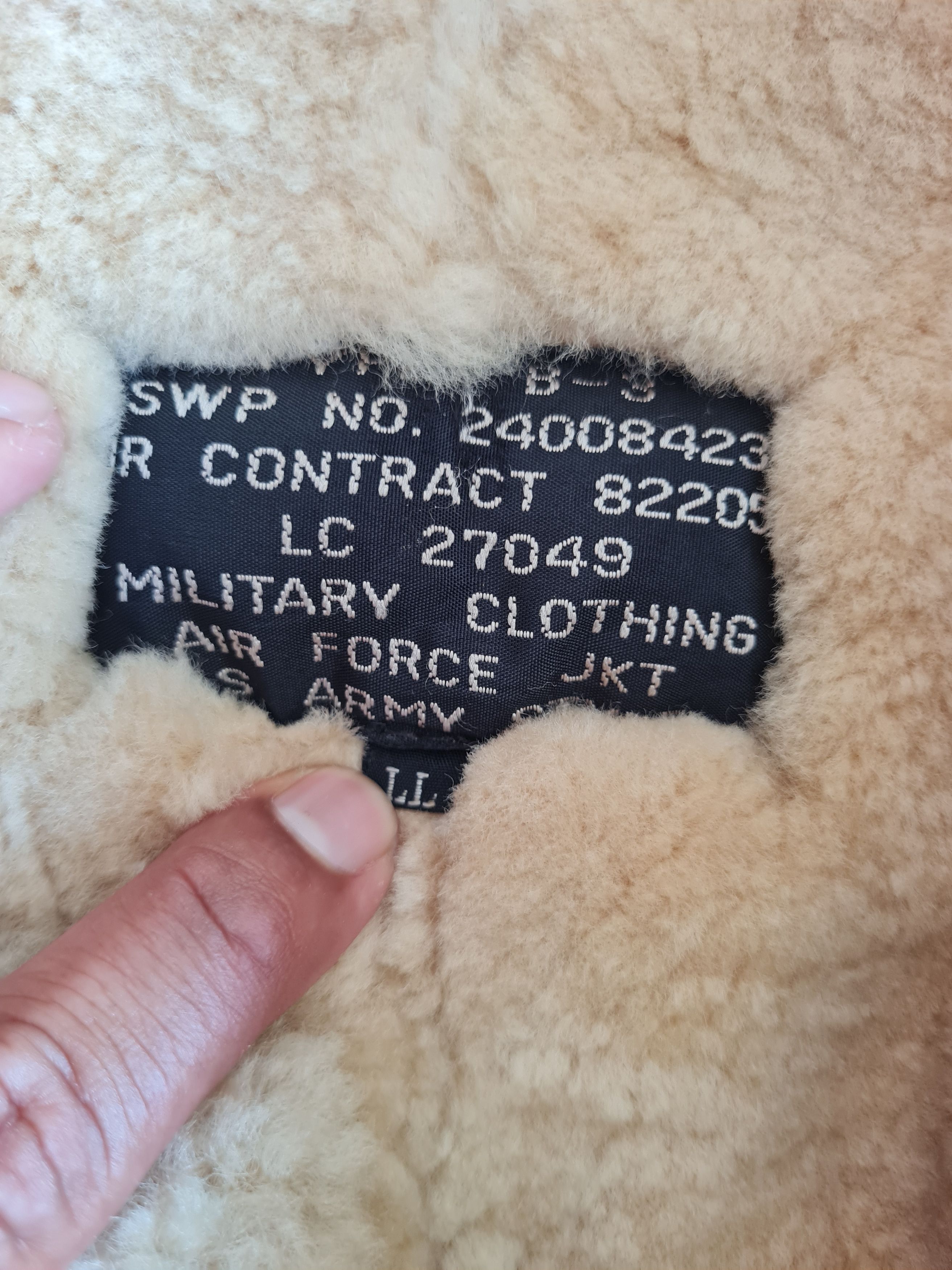 Vintage ✅️Vintage B3 Military US Air Force Leather Jacket Size US L / EU 52-54 / 3 - 8 Thumbnail