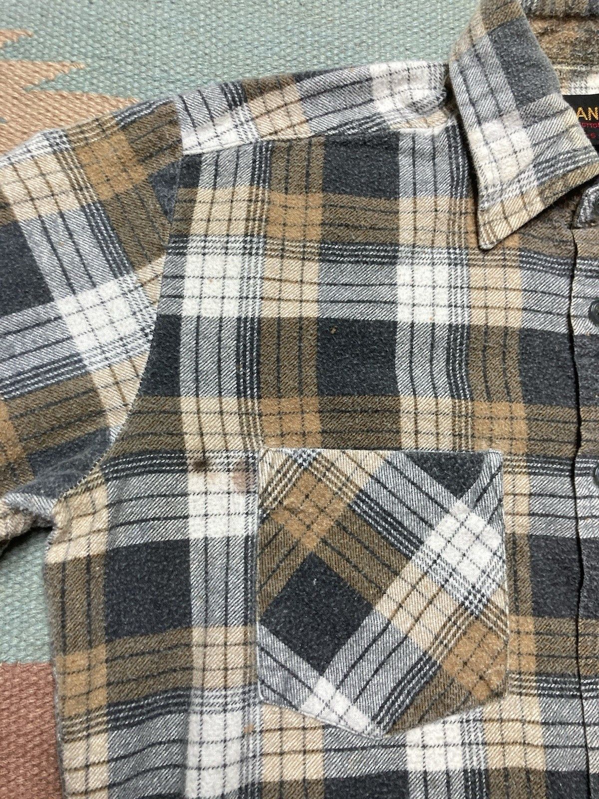 Vintage 80s flannel shirt brushed cotton plaid paint stained small Size US S / EU 44-46 / 1 - 7 Thumbnail