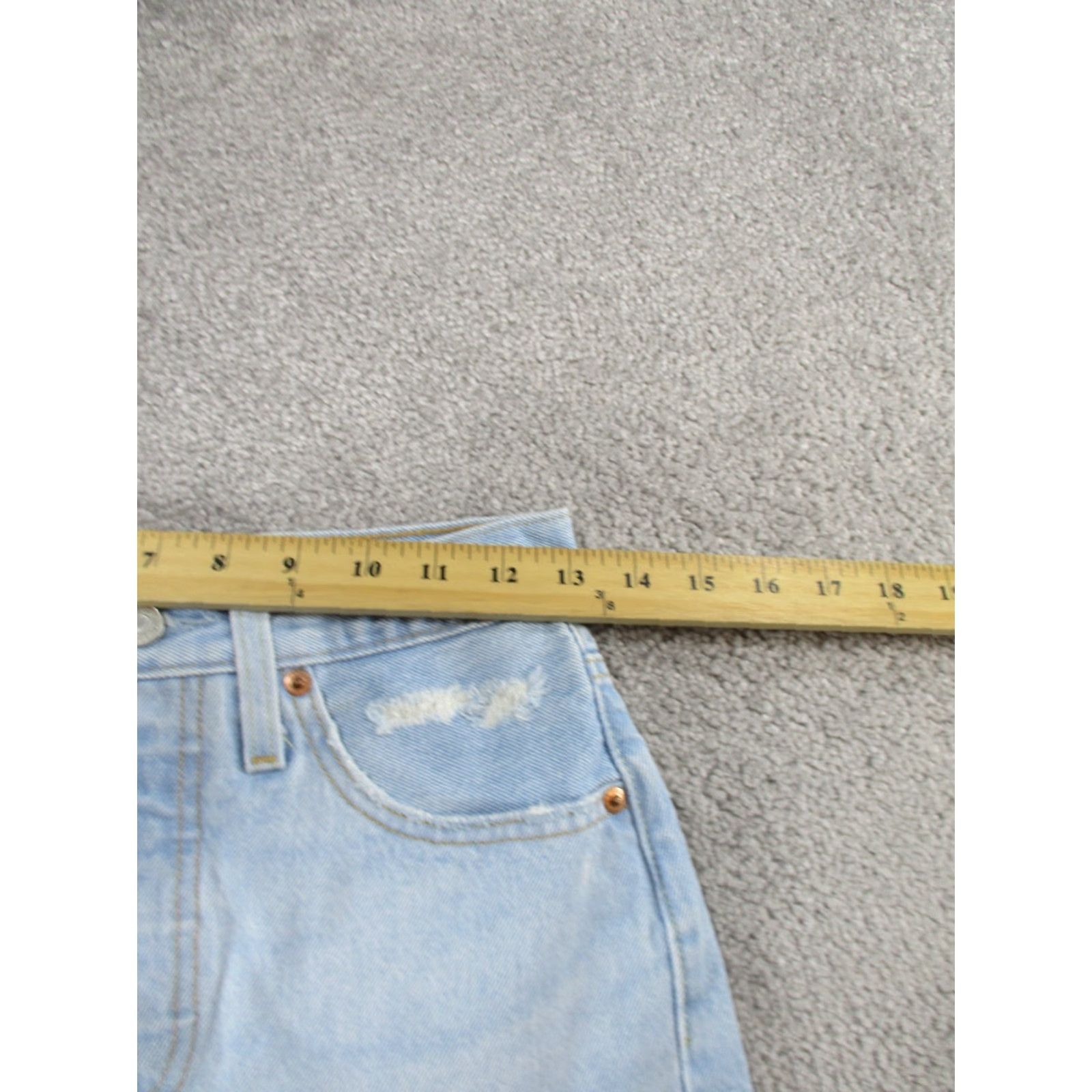 Levi's Levi's 501 Shorts Womens 24 Light Wash Denim Distressed Button Fly Cut Offs - 90s Classic, Blue, Regular, Casual Womens Shorties Size 42" / US 20 - 6 Thumbnail