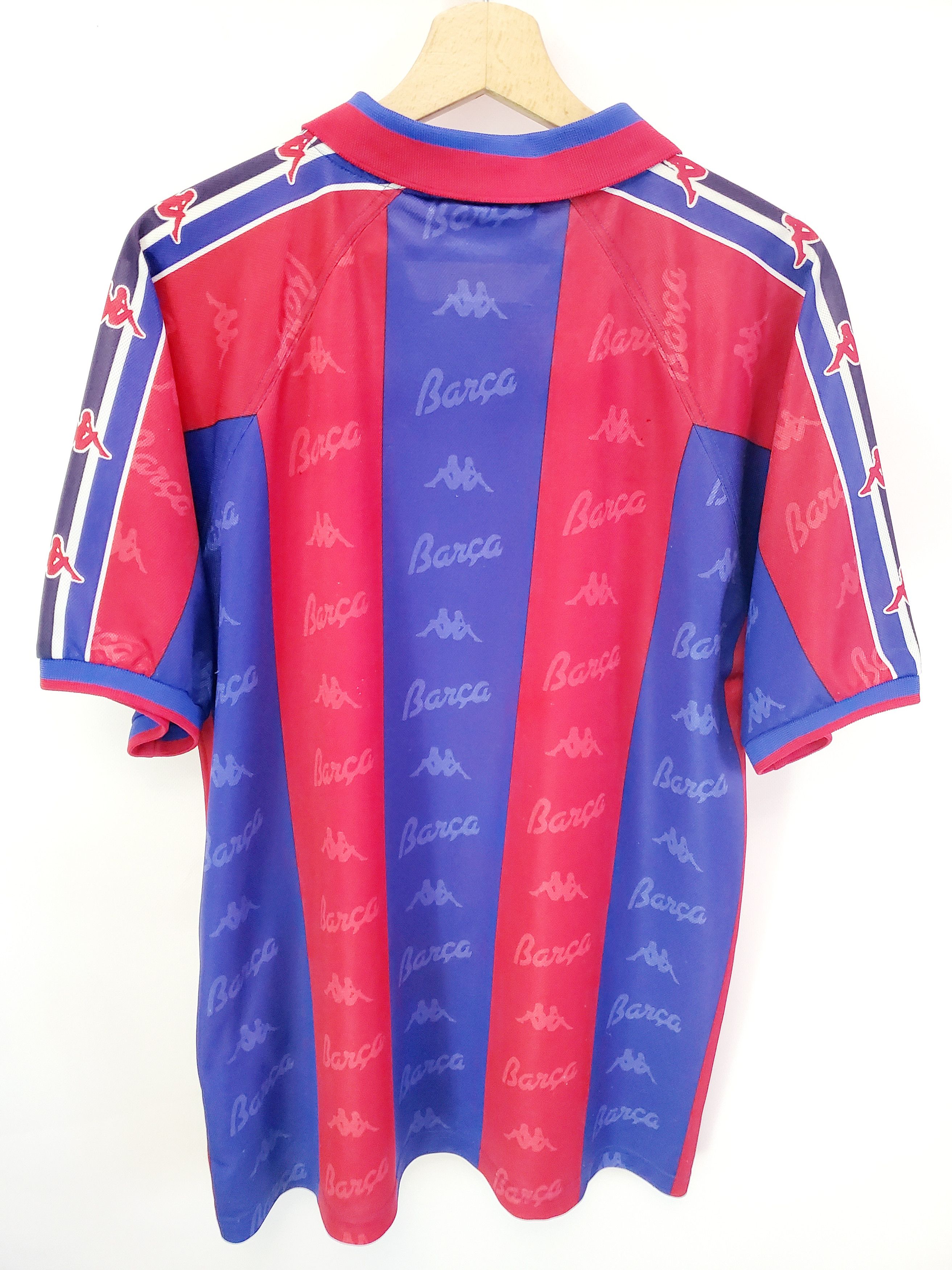 Kappa × Vintage Barcelona 1992/1995 Home Jersey ideal condition Size L Size US L / EU 52-54 / 3 - 7 Thumbnail