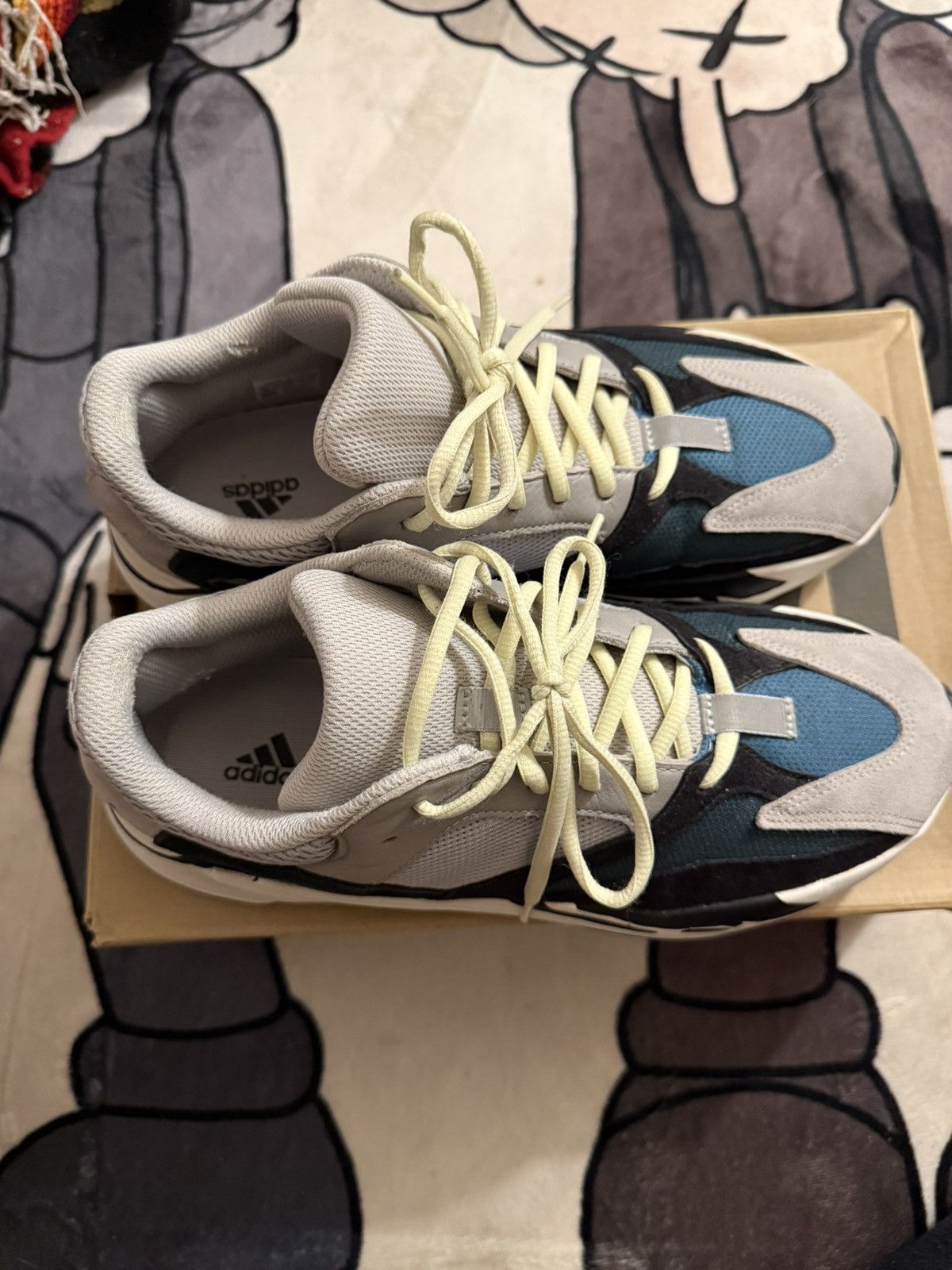 Yeezy Yeezy 700 Wave Runner Size US 10 / EU 43 - 16 Thumbnail