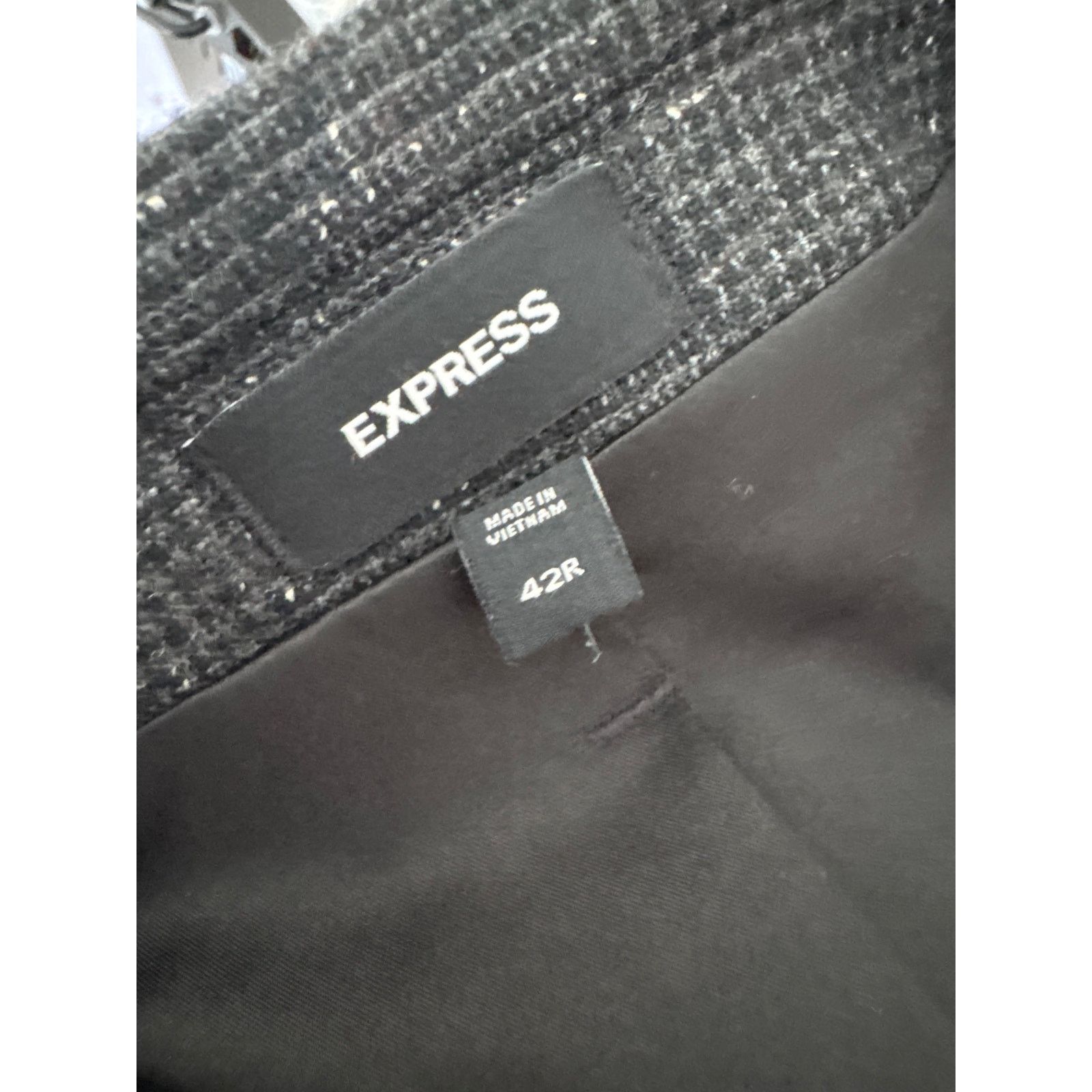 Express EXPRESS Extra Slim Wool Two Button Blazer Charcoal Gray 42R Size 42R - 5 Thumbnail