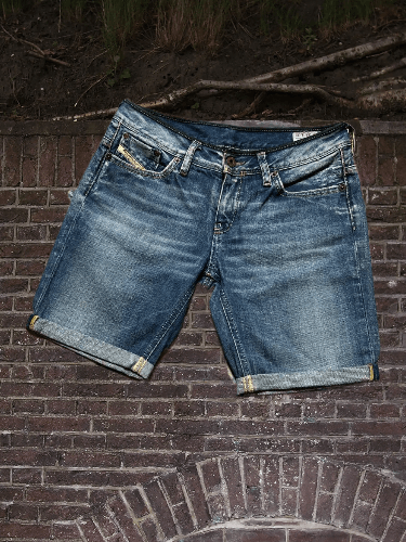 Diesel Diesel Bebel Shorts Size 28" / US 6 / IT 42 - 1 Thumbnail