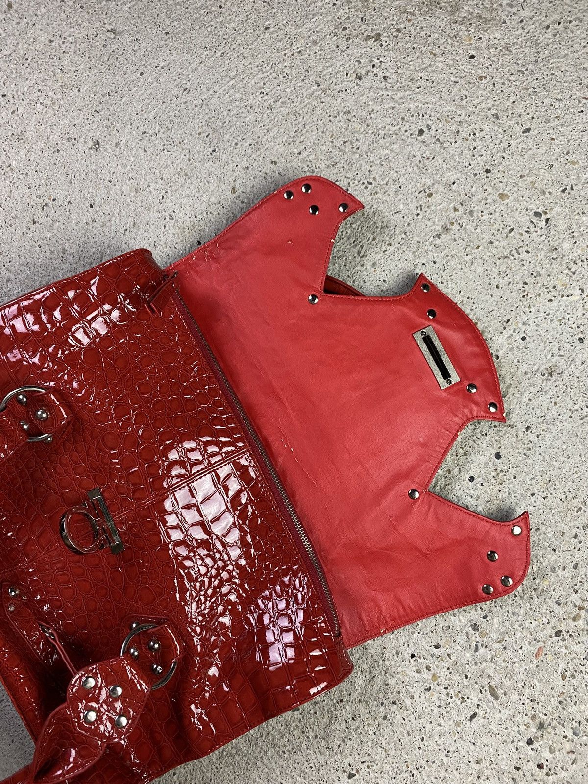 Japanese Brand Vintage hand bag red y2k fashion japan leather Size ONE SIZE - 5 Thumbnail