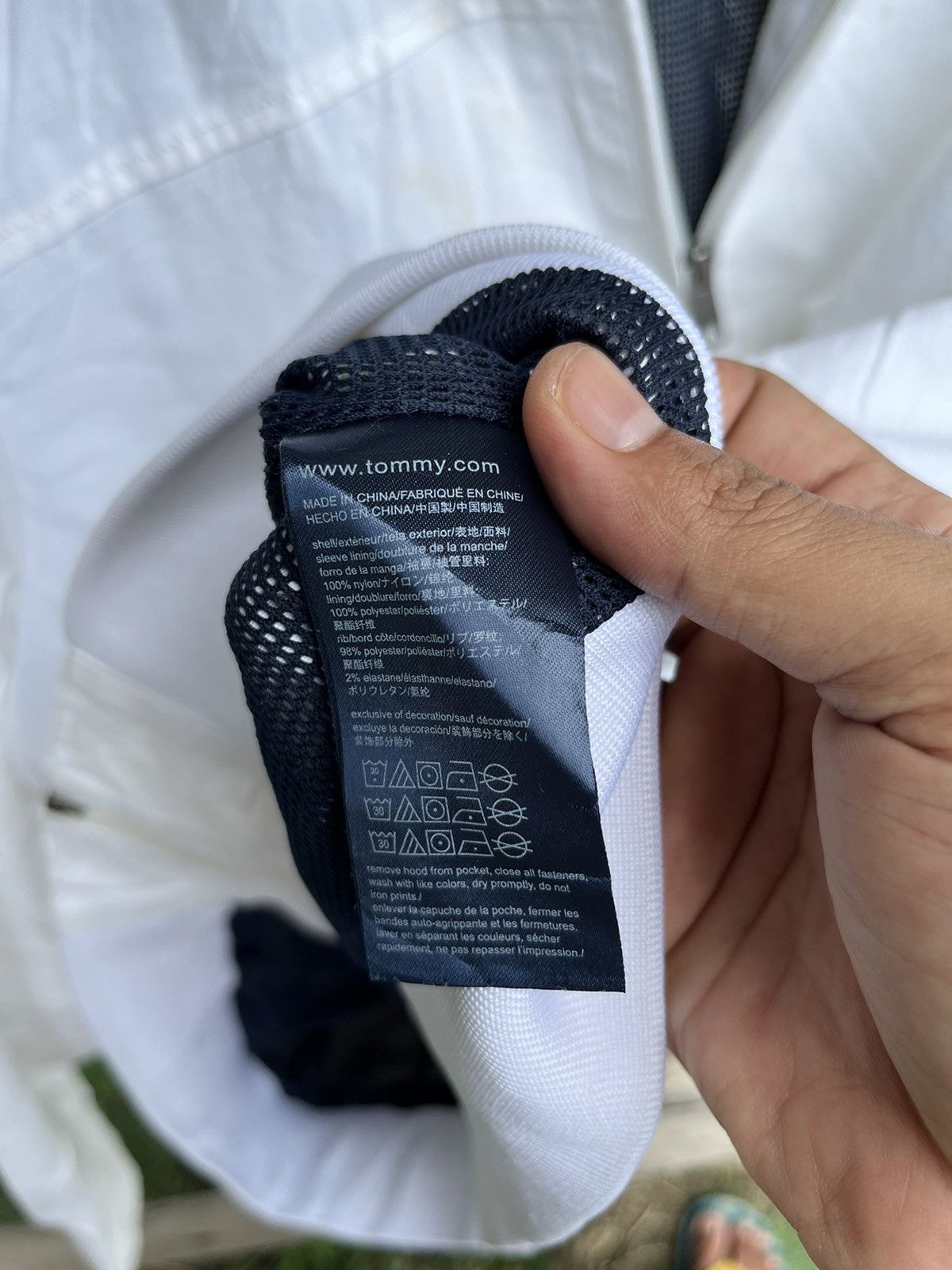 Tommy hilfiger box logo zipper jacket