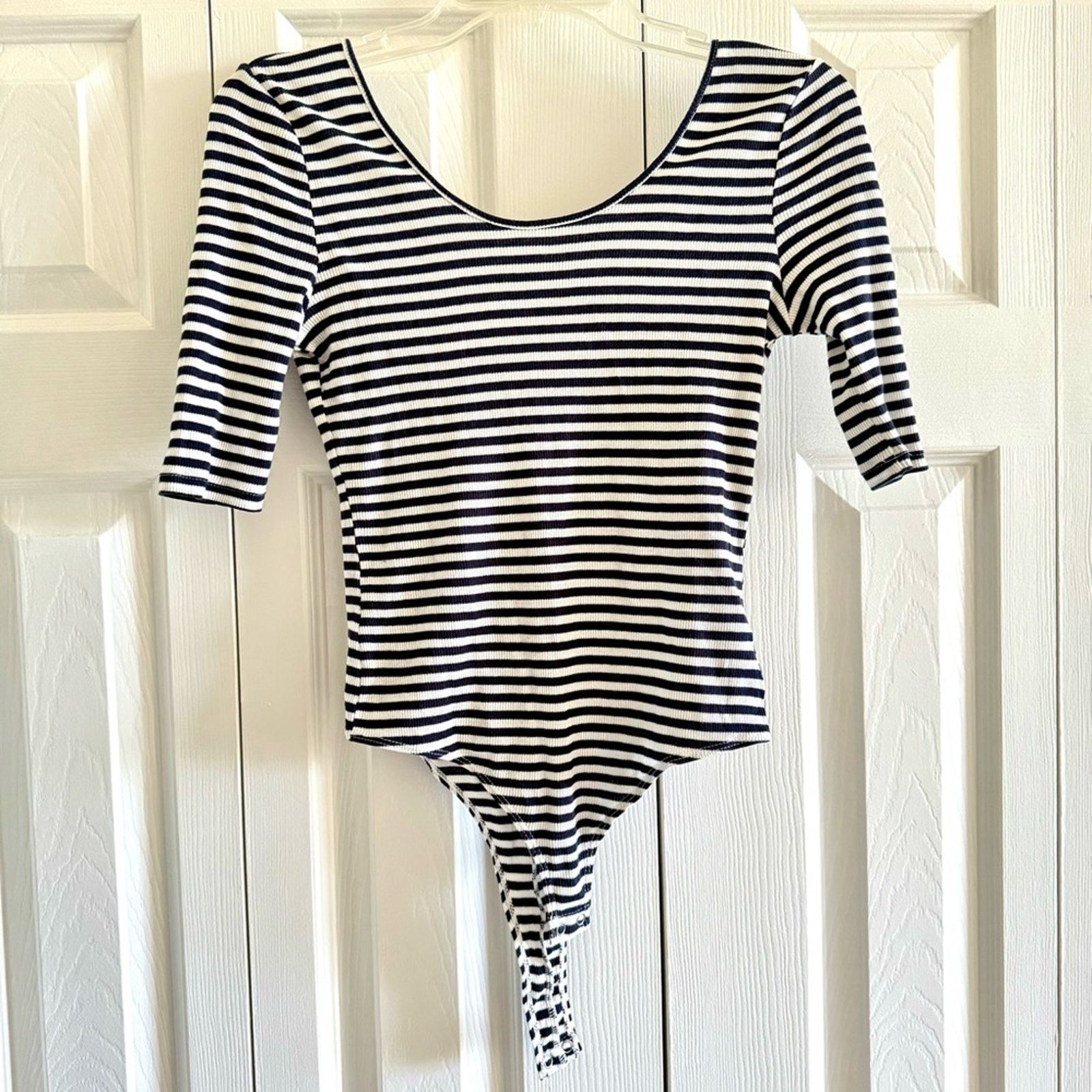 Avec Ces Freres NWT! Avec Les Filles Bodysuit, White/Navy Stripes, Size S Size S / US 4 / IT 40 - 2 Thumbnail