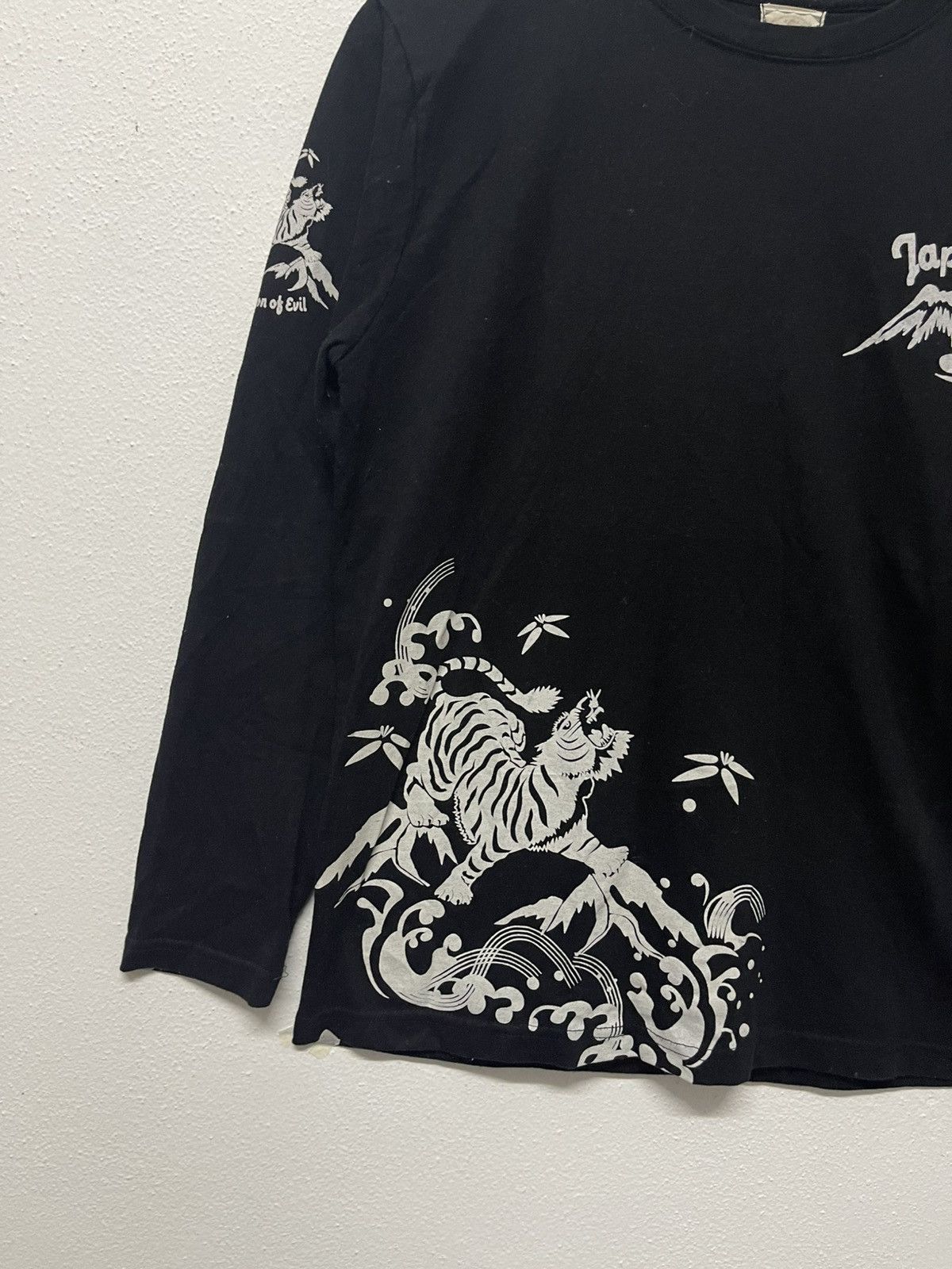 Japanese Brand 2000s SUKAJAN TIGER INCARNATION OF EVIL LONG SLEEVE SHIRT Size US S / EU 44-46 / 1 - 4 Thumbnail