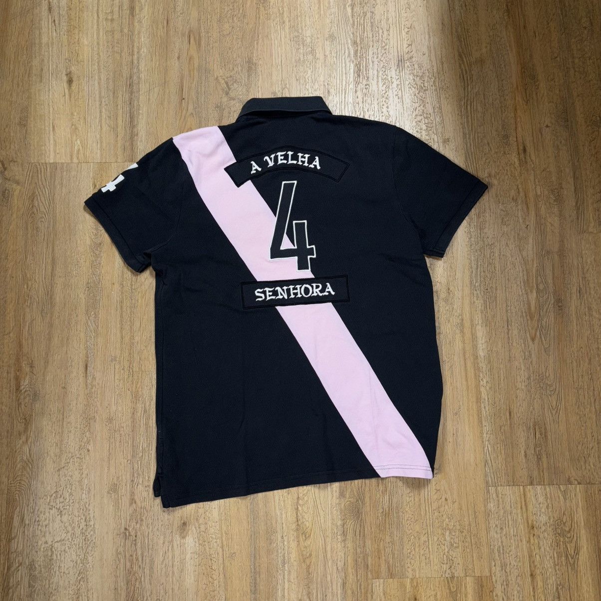 Nike Nike Polo XL "A Velha Senhora" 💗 extrem selten | Y2K Vintage Size US XL / EU 56 / 4 - 5 Thumbnail