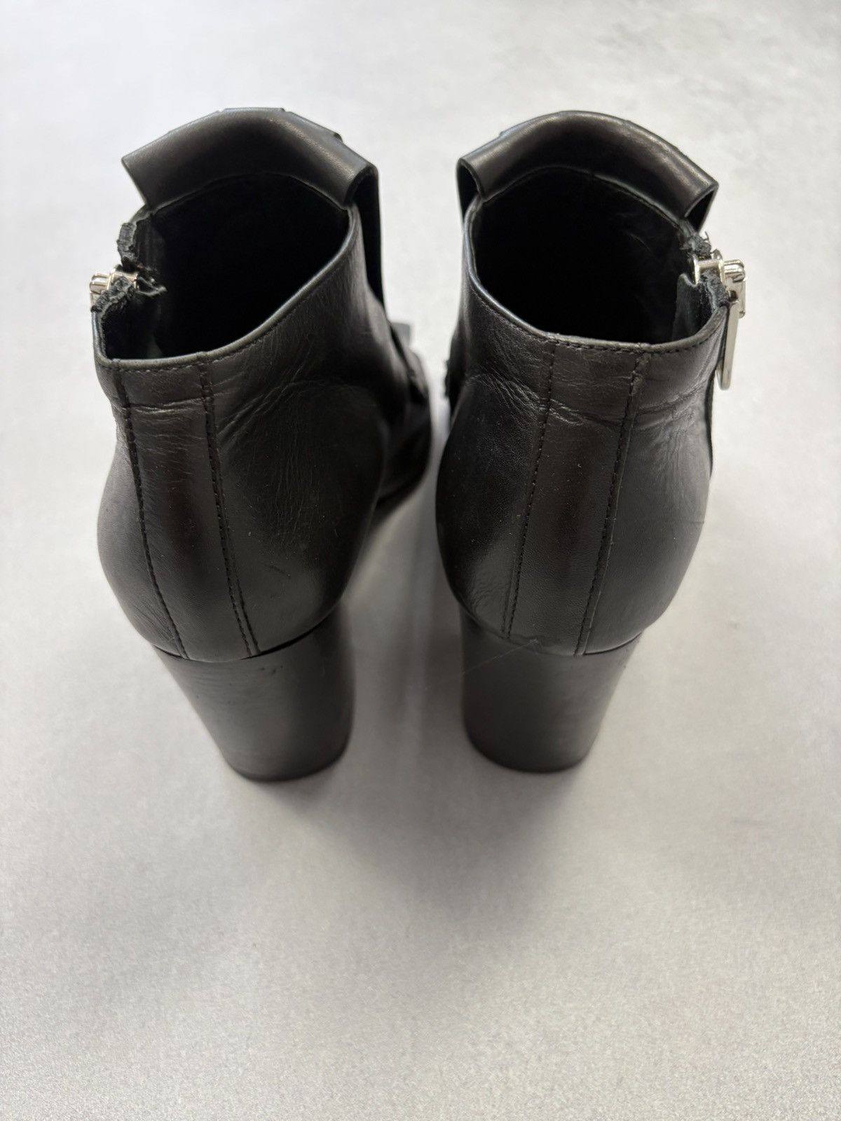 Alexander McQueen Alexander McQueen McQ Black Leather Zipper Block Heel Boots Size US 8 / IT 38 - 3 Thumbnail