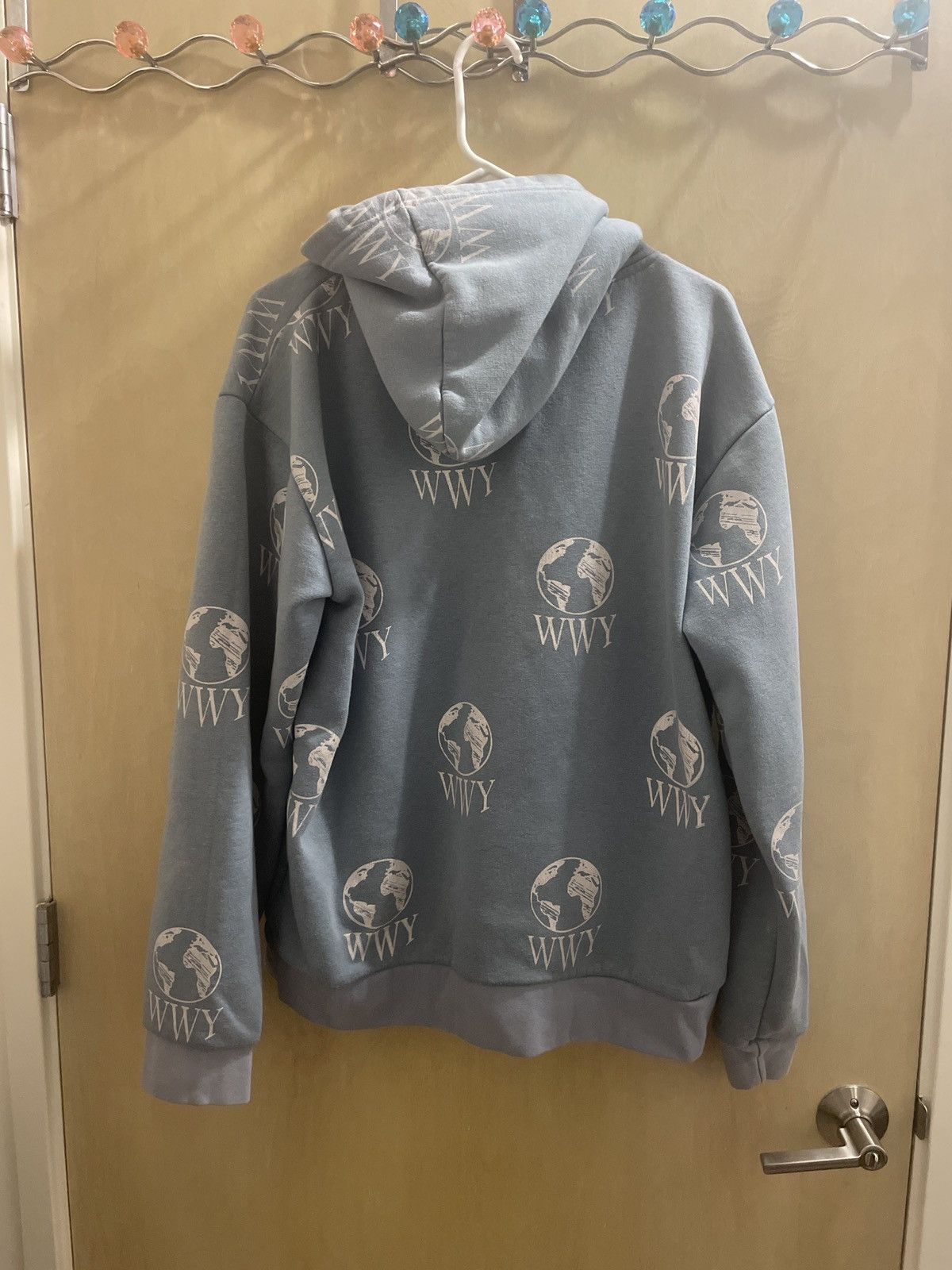 Worldwide Youth Worldwide Youth Light Blue Hoodie Size US M / EU 48-50 / 2 - 2 Thumbnail
