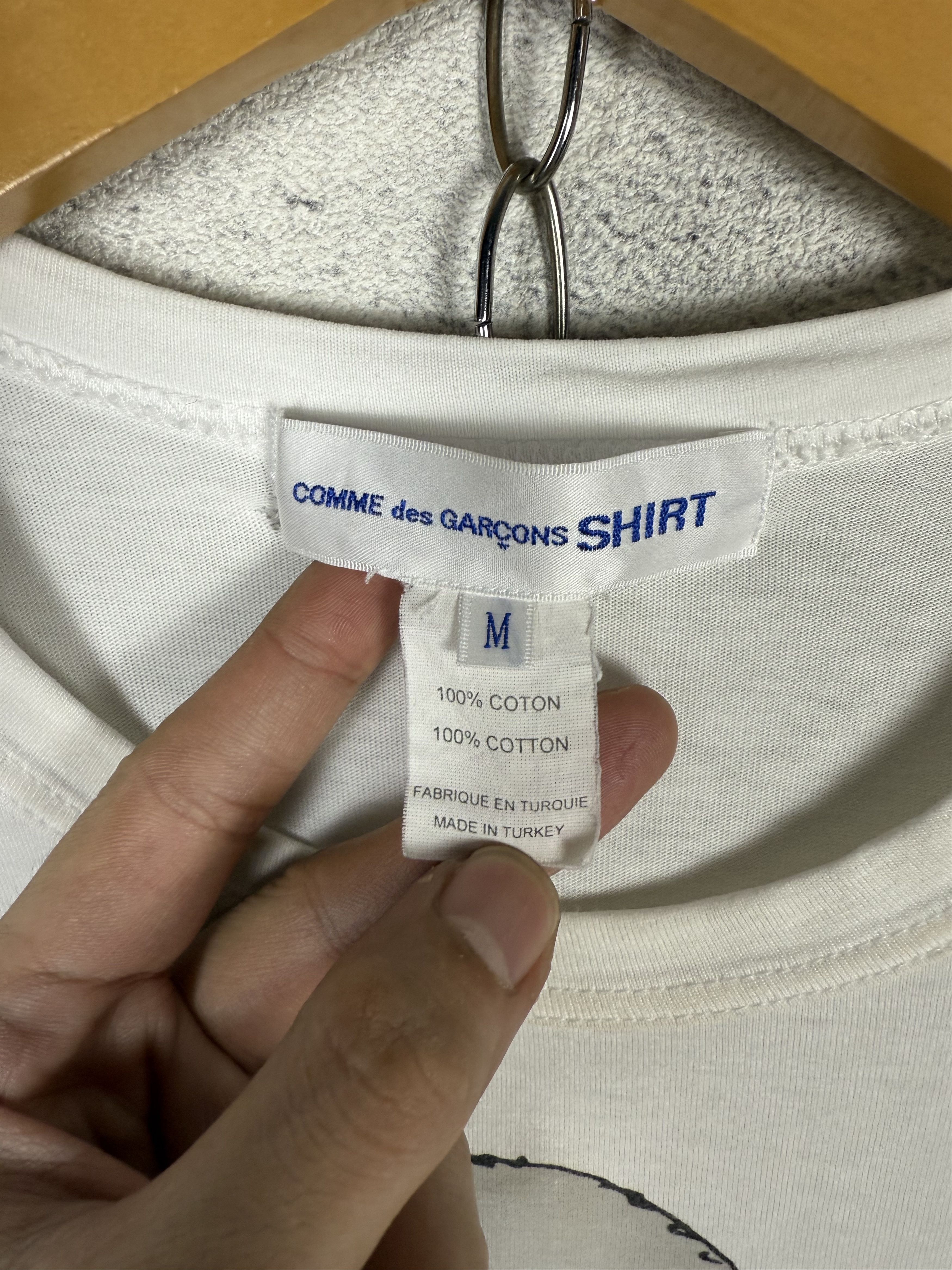 Comme des Garcons SHIRT × Kaws Comme Des Garcons CDG x Kaws Tshirt Size US M / EU 48-50 / 2 - 4 Thumbnail