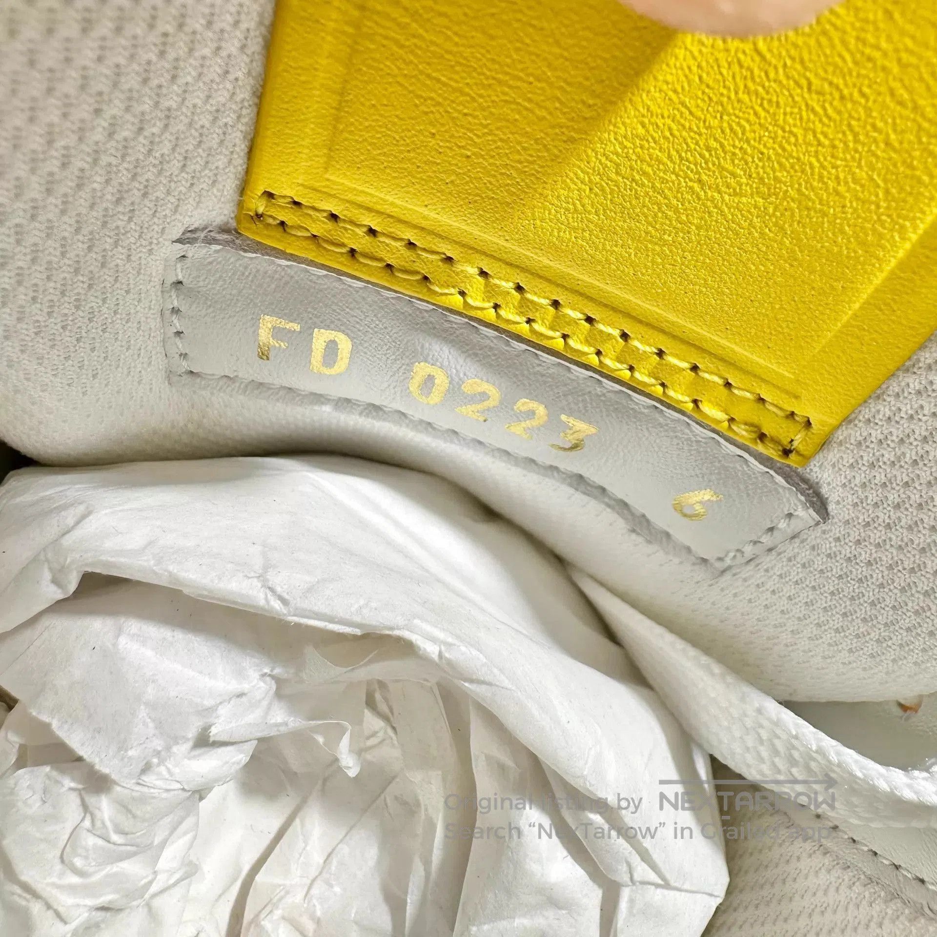 Louis Vuitton Yellow Low. Size US 7 / EU 40 - 6 Thumbnail