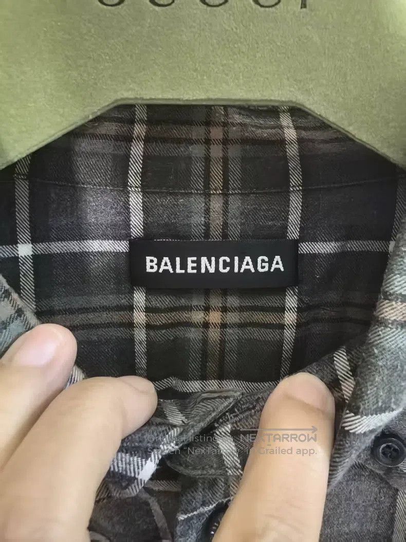 Balenciaga Balenciaga size 39 Large logo shirt Size US M / EU 48-50 / 2 - 4 Thumbnail