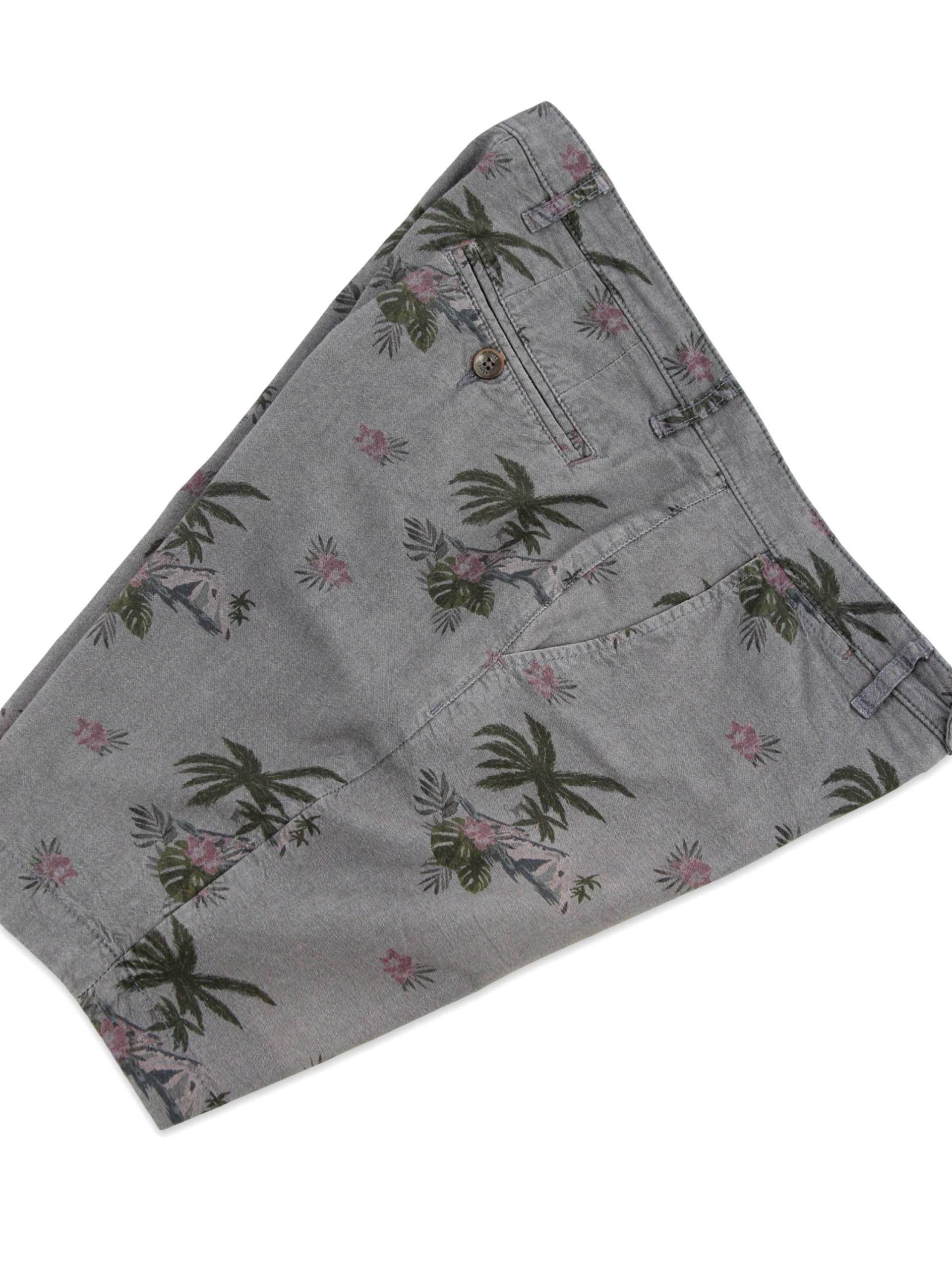 Ted Baker TED BAKER Printed Bermuda shorts Size US 33 - 5 Thumbnail