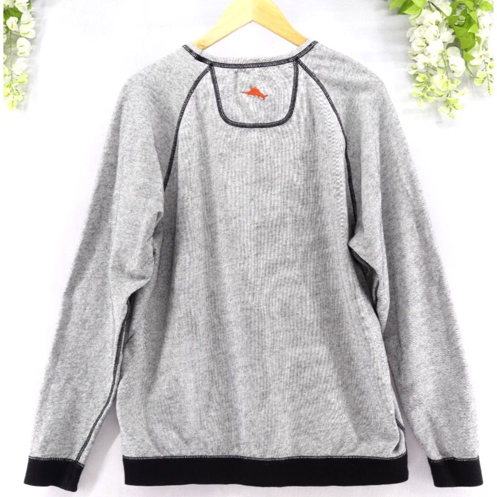 Tommy Bahama Tommy Bahama Baseball Shirt San Francisco Long Sleeve L Mens Gray 100% Cotton Jersey Crew Neck Ribbed Easy Care Size US L / EU 52-54 / 3 - 2 Thumbnail