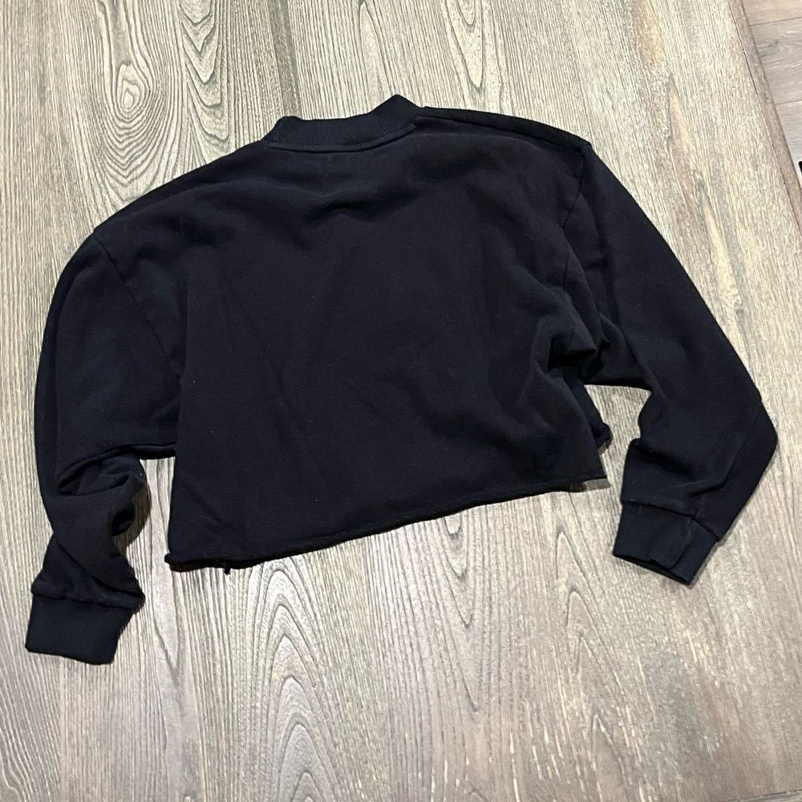 American Eagle Outfitters American Eagle Ahh-Mazingly Soft Cropped Sweatshirt Fleece S Size S / US 4 / IT 40 - 4 Thumbnail