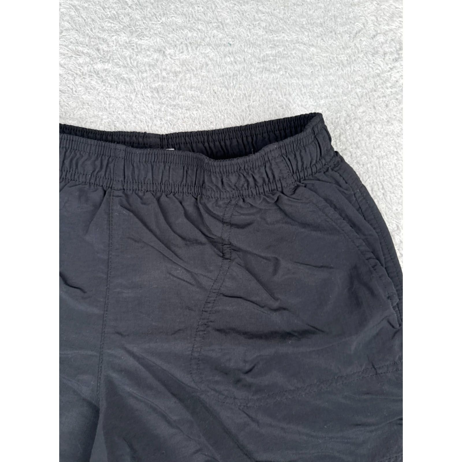 Vintage Vintage Columbia Women's Shorts Small Black Nylon Hiking Casual Travel 30x5 Size 28" / US 6 / IT 42 - 5 Thumbnail