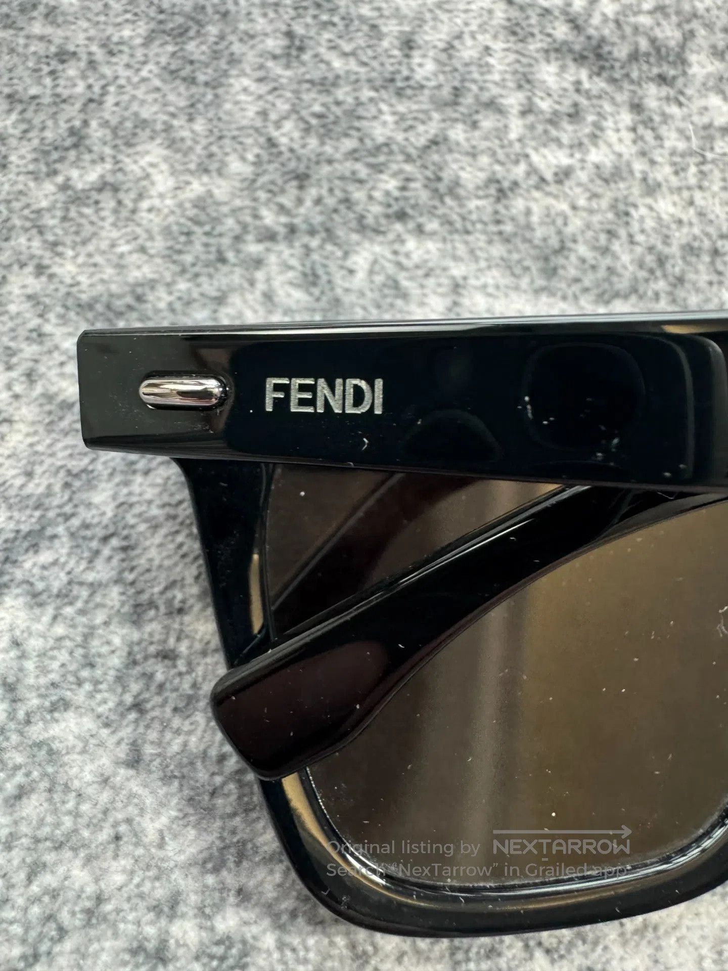Fendi FENDI Sunglasses| Size ONE SIZE - 4 Thumbnail