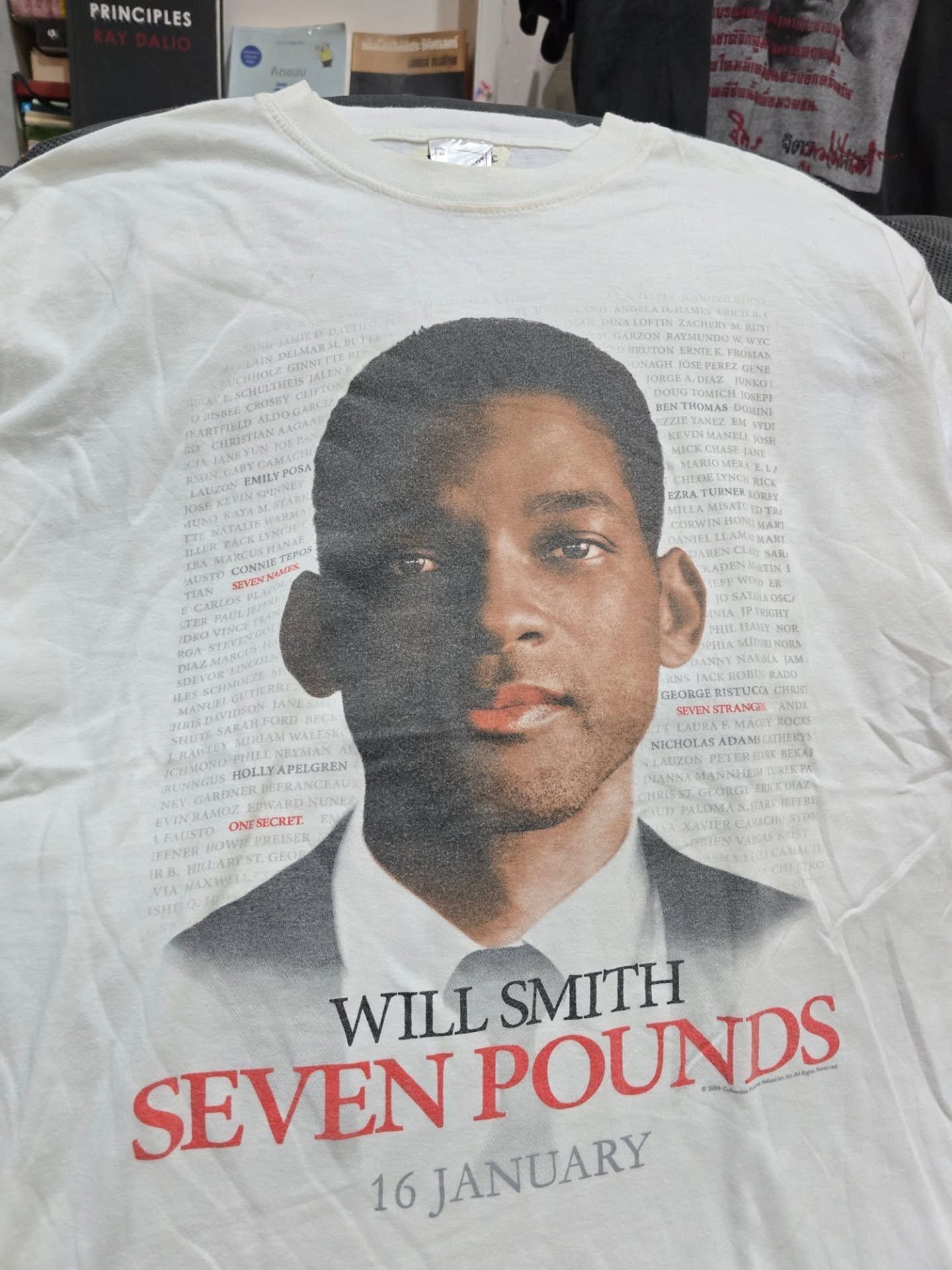 Vintage Original Seven Pounds, Will Smith 2009 T-shirt Size US M / EU 48-50 / 2 - 3 Thumbnail