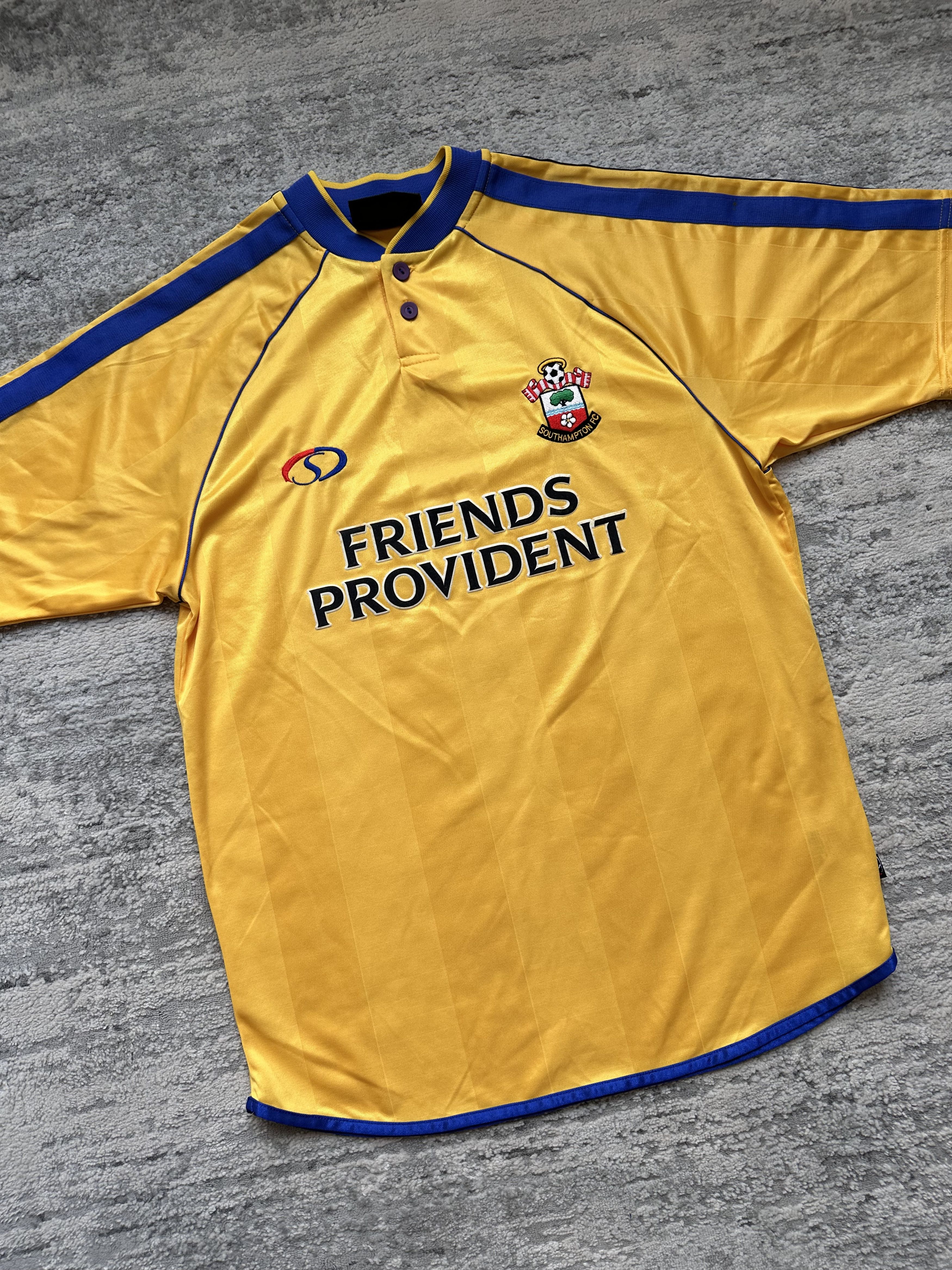 Vintage Soccer Jersey Southampton vintage Size US M / EU 48-50 / 2 - 2 Thumbnail