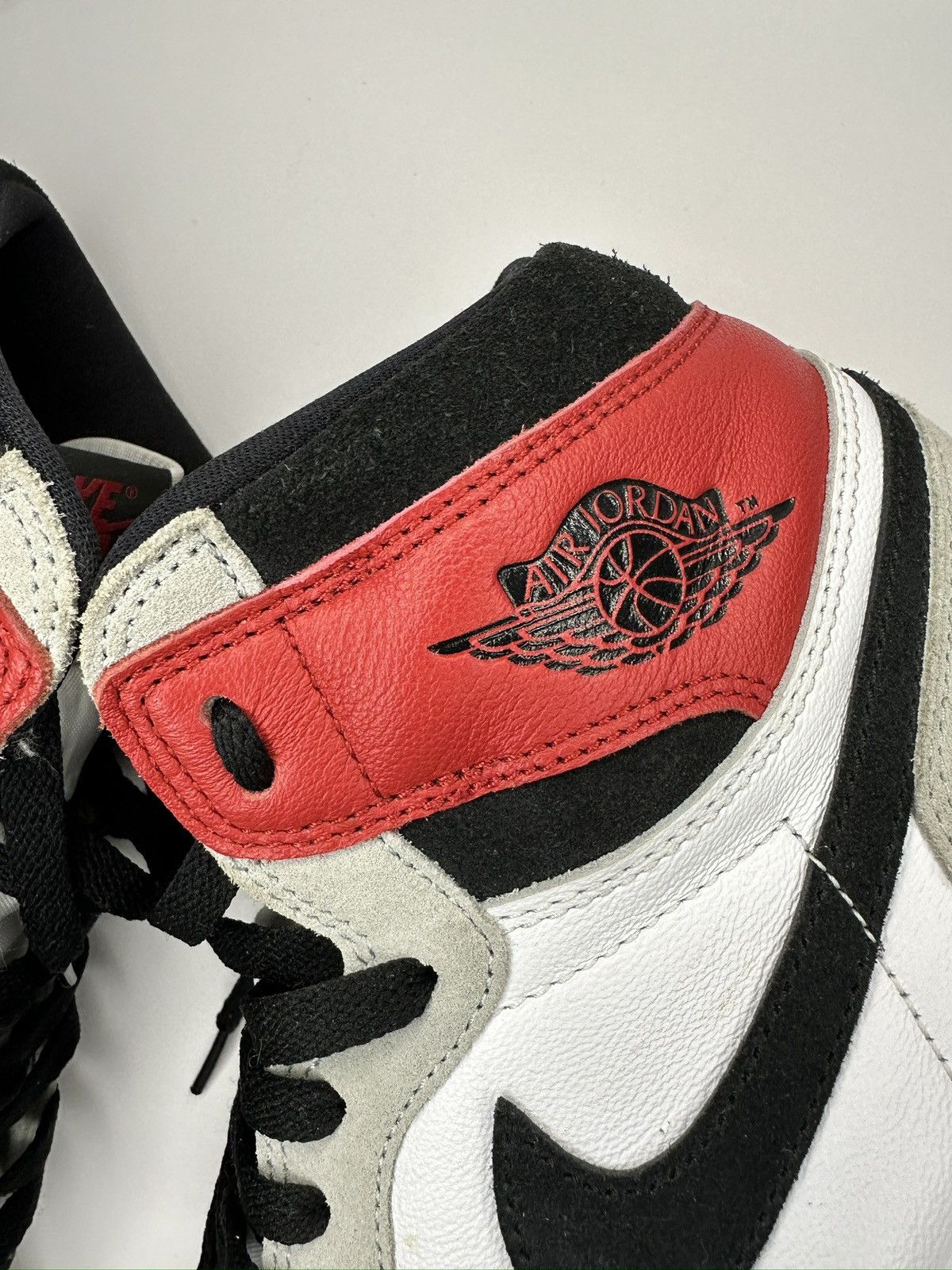Jordan Brand × Nike Jordan Retro 1 OG “Smoke Gray” Size US 12 / EU 45 - 4 Thumbnail