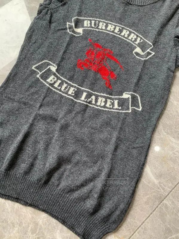 Burberry Burberry Gray Cotton Short Sleeve T-Shirt. Size M / US 6-8 / IT 42-44 - 3 Thumbnail