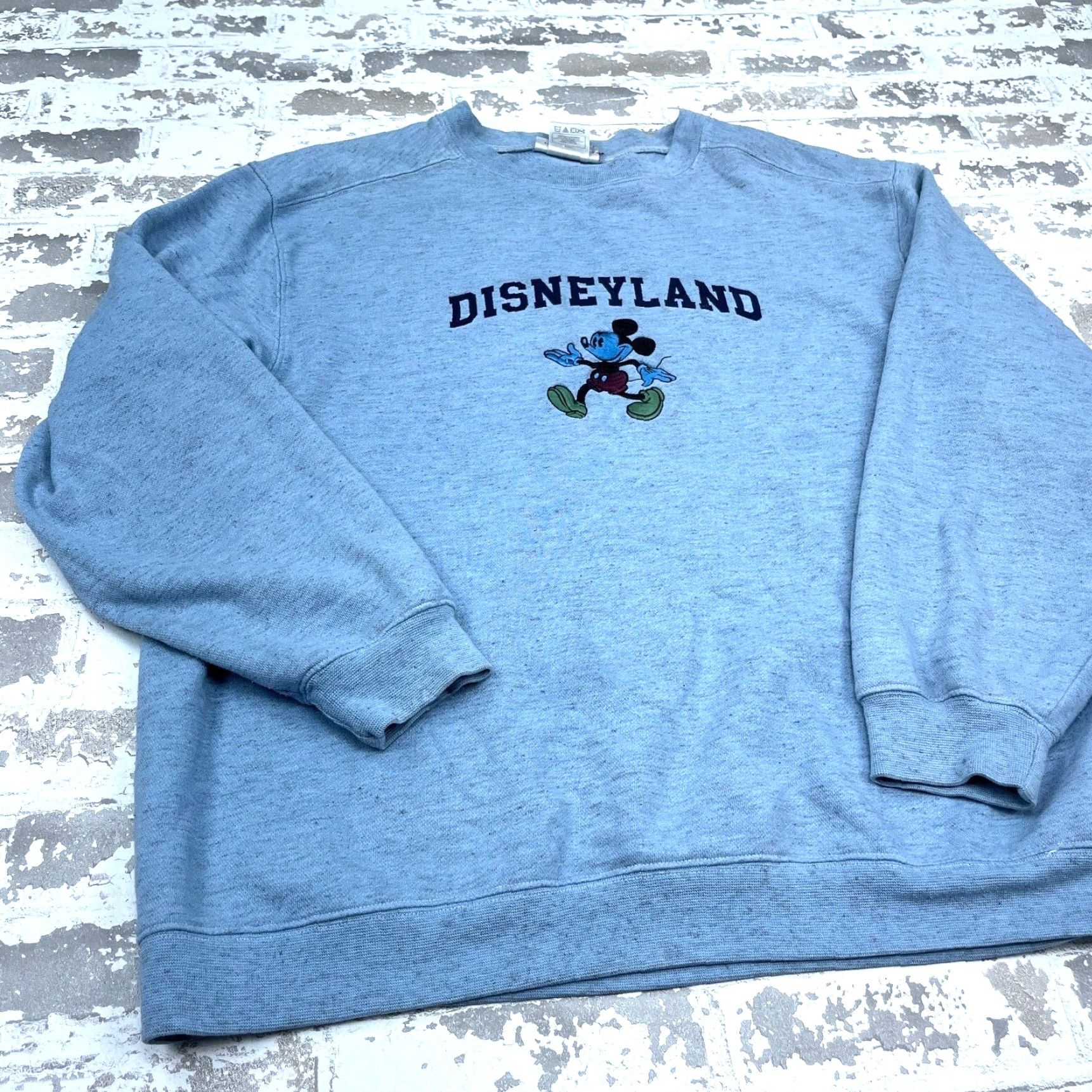 Disney VINTAGE Disney Mickey Mouse Sweatshirt Men Large Crewneck Fleece Blue 90s Retro Logo Size US L / EU 52-54 / 3 - 5 Thumbnail
