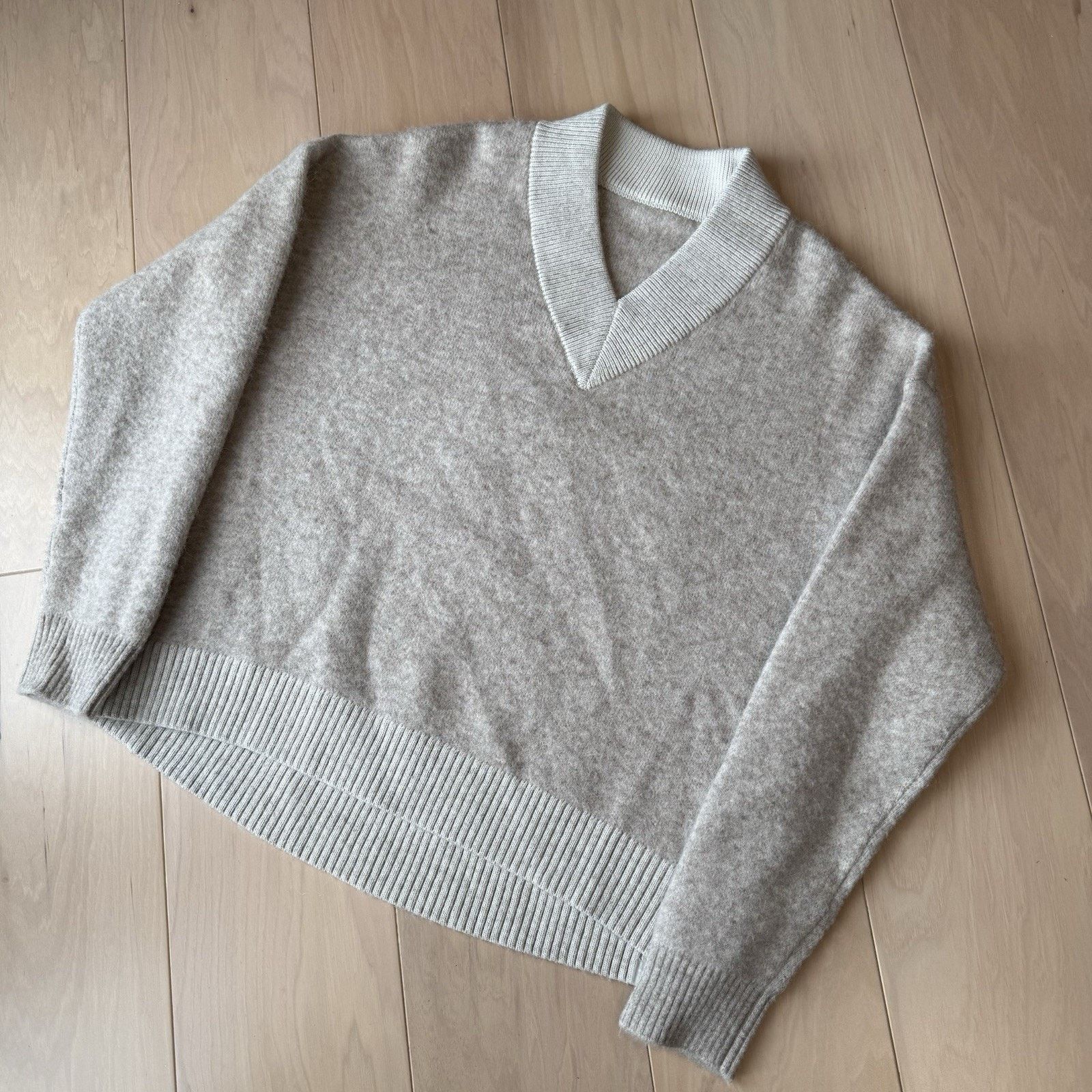 Lululemon Lululemon Alpaca Wool Blend V Neck Sweater Women's Small Size S / US 4 / IT 40 - 10 Thumbnail