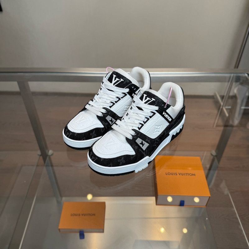 Louis Vuitton Louis Vuitton Trainer Black and White Low-Top Sneakers -250 Size US 6 / IT 36 - 1 Thumbnail
