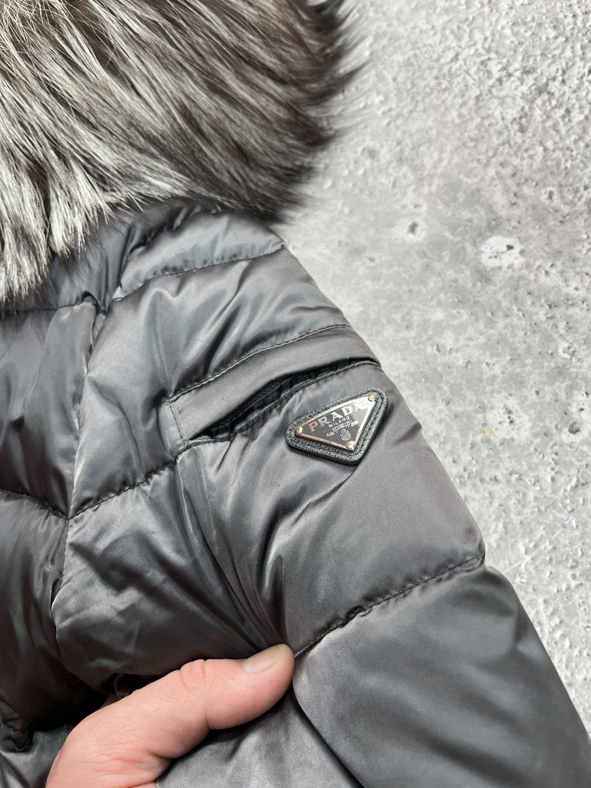 Prada Prada Down Jacket Fur Hood Puffer Coat Size 38 Coat Size S / US 4 / IT 40 - 17 Thumbnail