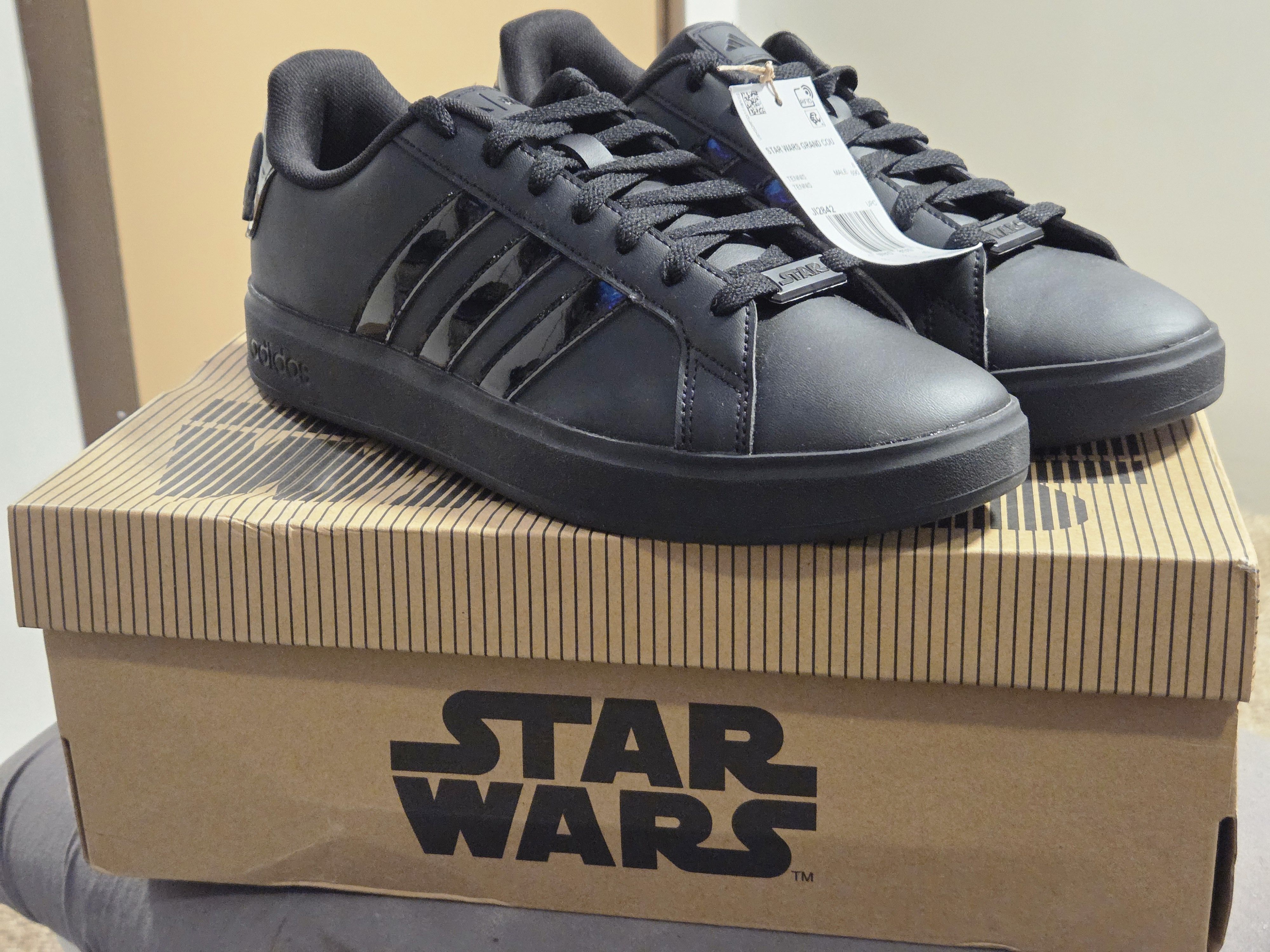 Adidas × Star Wars Adidas Star Wars Grand Court Black Size US 8.5 / EU 41-42 - 1 Thumbnail