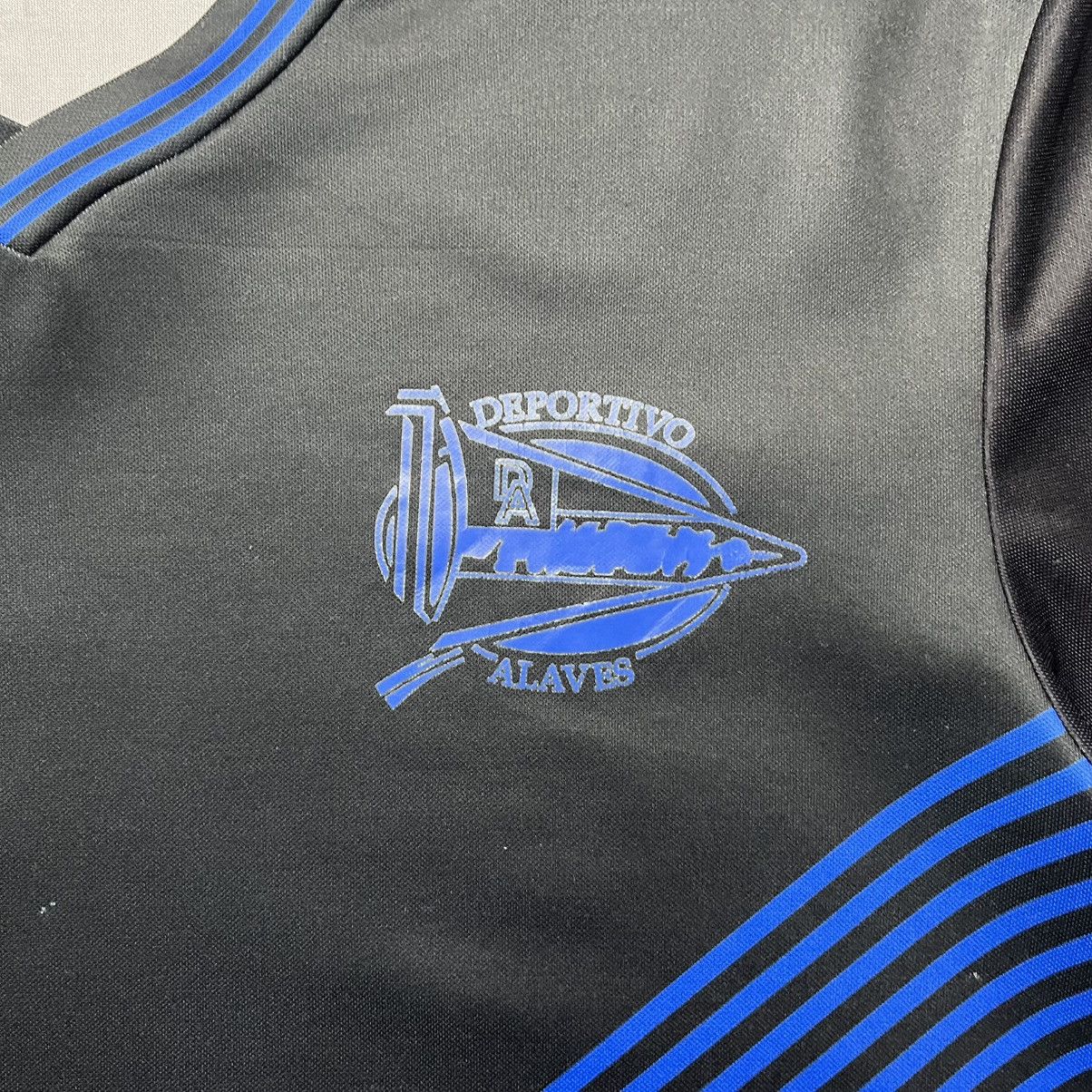 Other Vintage Kelme Deportivo Alaves 2017/2018 Away Soccer Jersey Size US L / EU 52-54 / 3 - 2 Thumbnail