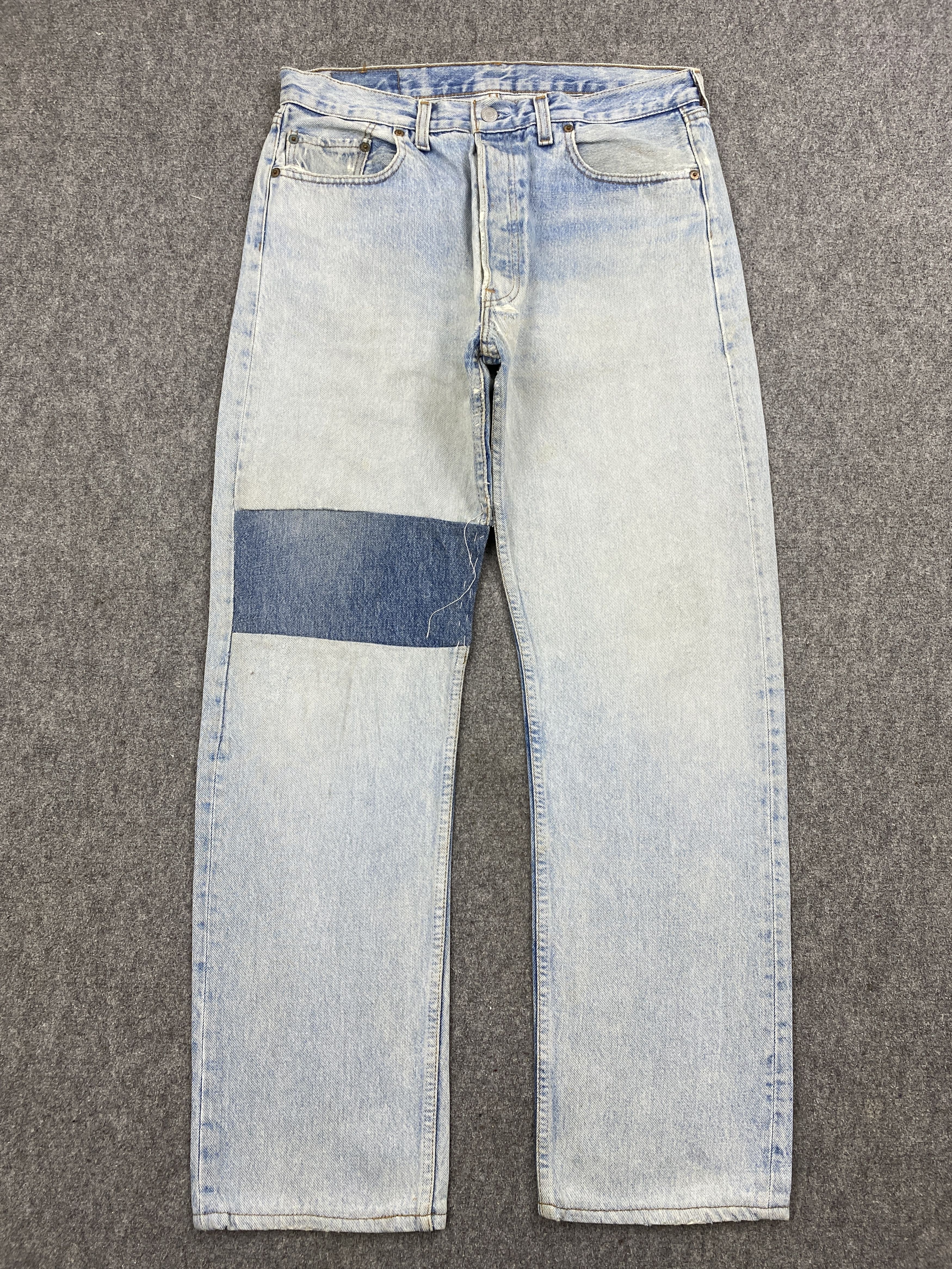 Levi's Vintage Levis 501 Light Blue Wash Denim DP2808 Size US 33 - 1 Thumbnail