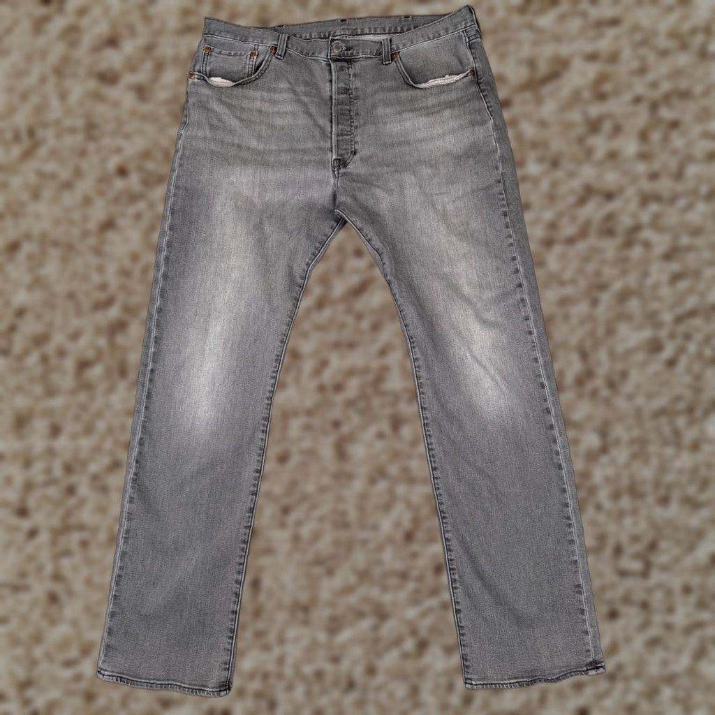 Levi's VINTAGE Levis Jeans 501 XX Adult 38 Black Denim Button Cotton 38x33 Regular 5-Pocket Mens Size US 38 / EU 54 - 1 Thumbnail