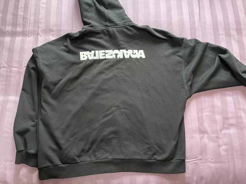 Balenciaga Balenciaga Reverse Letter Jacket 2504-Nextarrow Size US L / EU 52-54 / 3 - 5 Thumbnail
