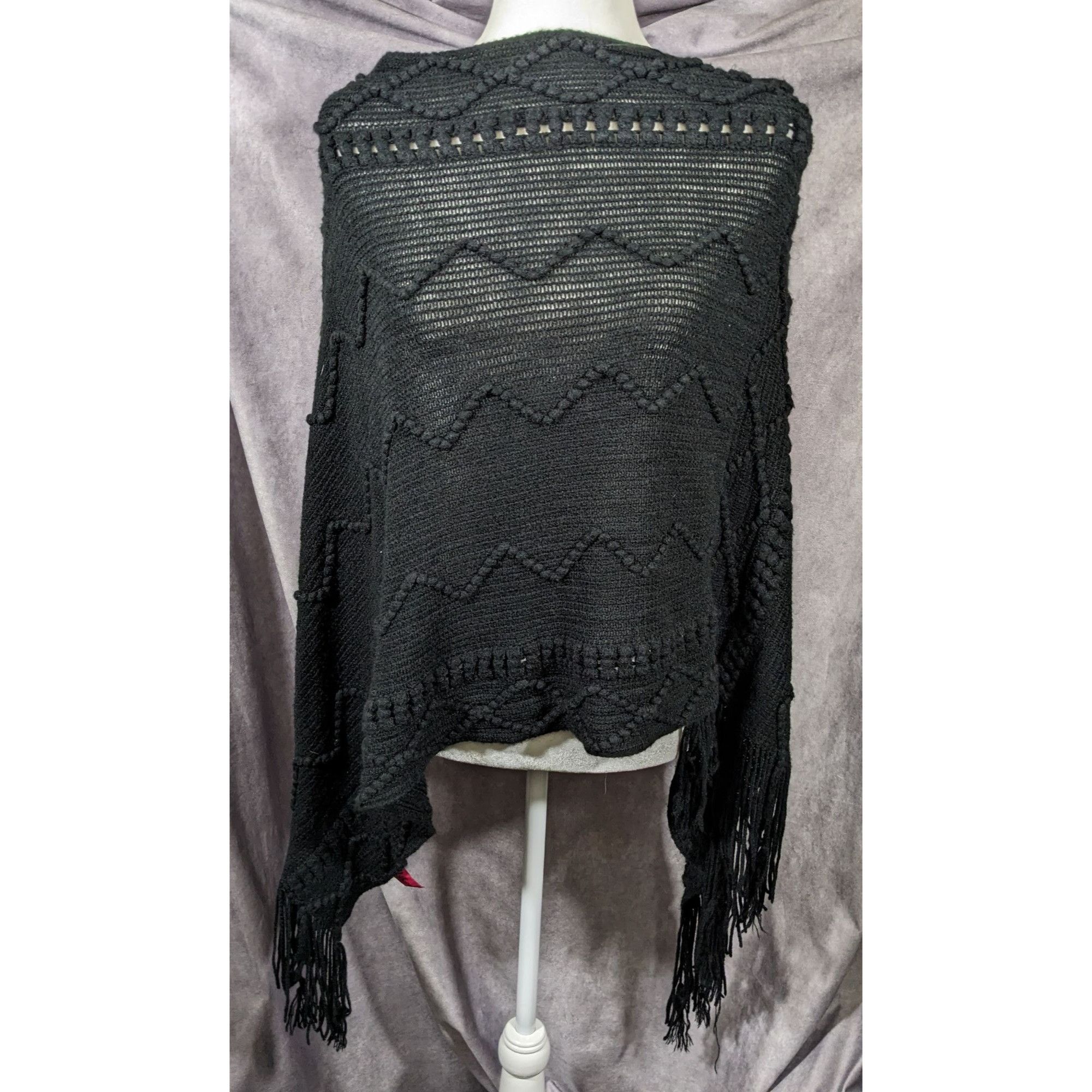 Other Shihreen Gothic Asymmetrical Fringe Poncho Size ONE SIZE - 1 Thumbnail