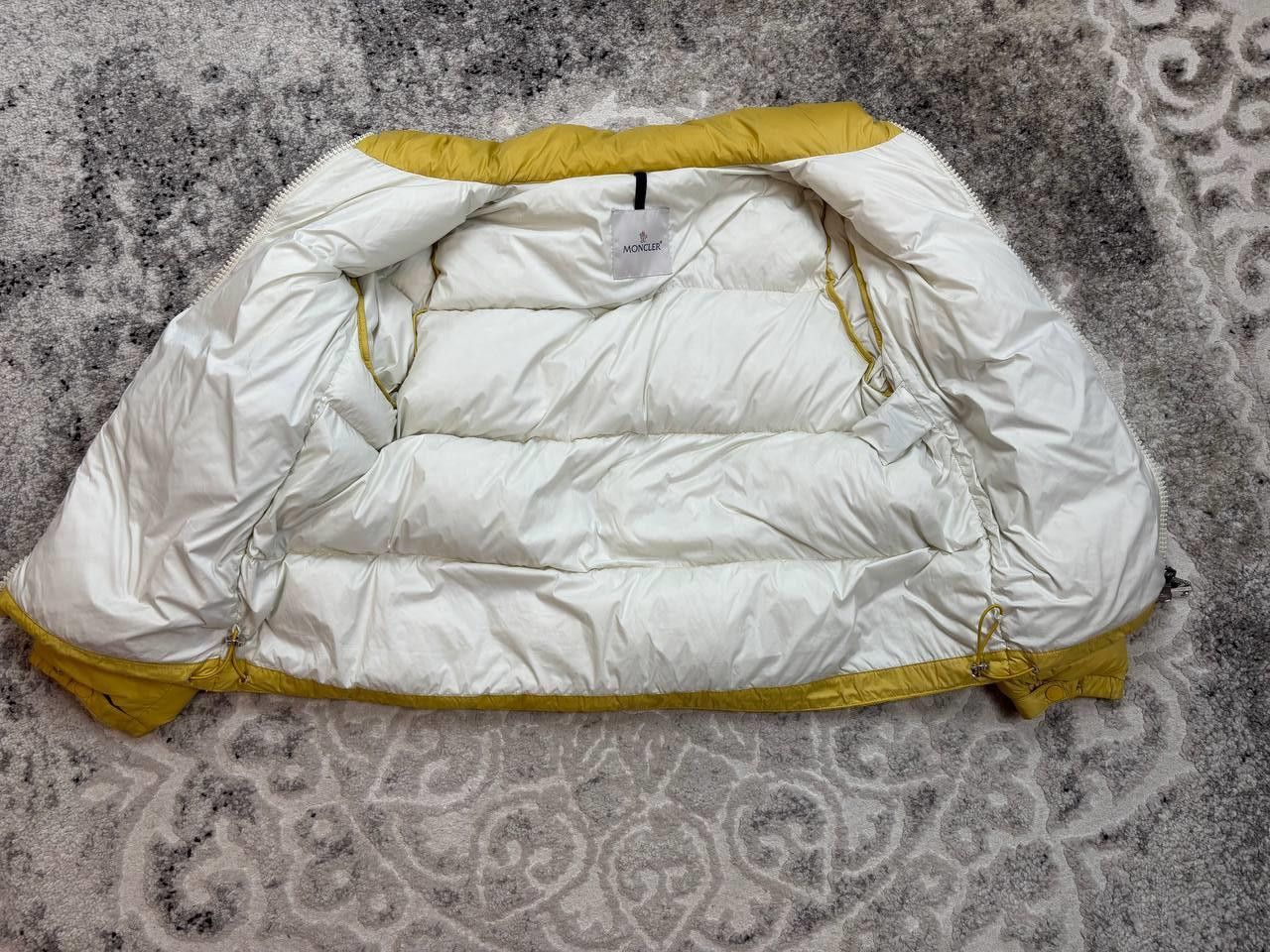 Moncler Moncler Down Jacket Mustard Yellow Size 2 M Lampo Zipper Size US M / EU 48-50 / 2 - 7 Thumbnail