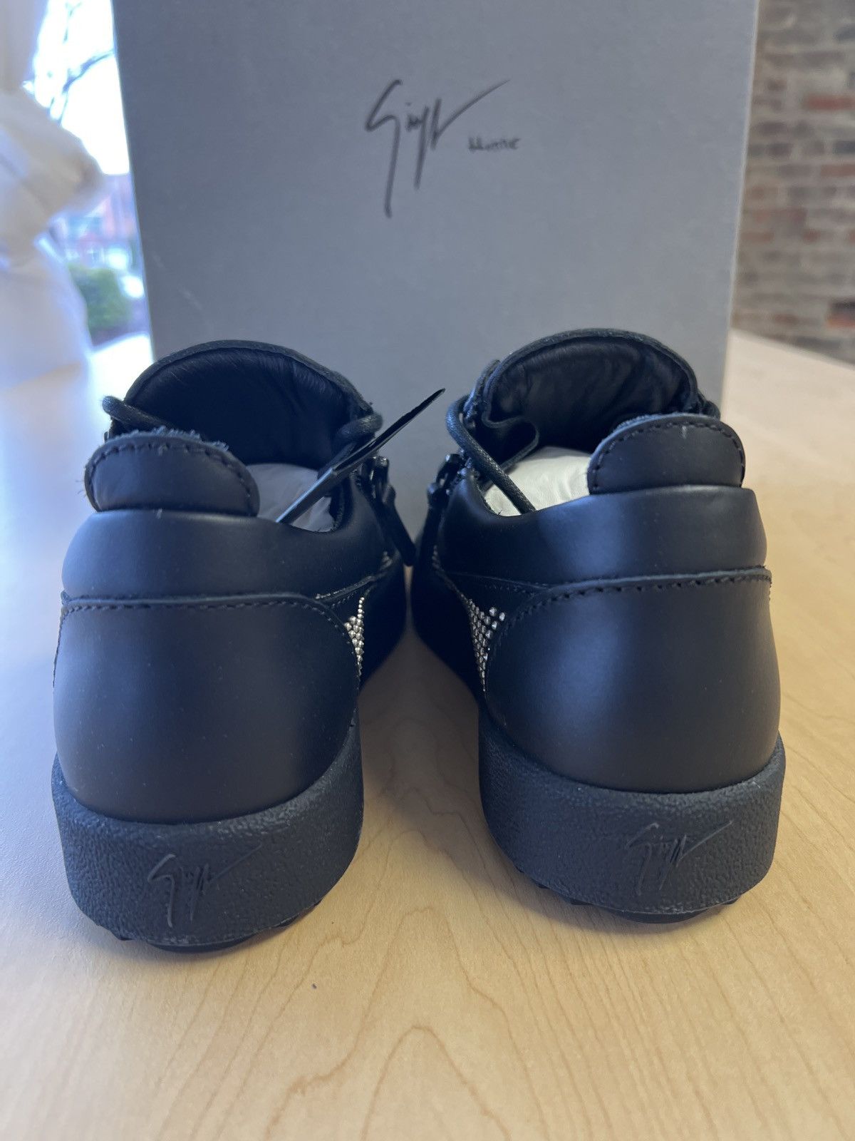 Giuseppe Zanotti Studed Low Top EU37 Size US 7 / IT 37 - 8 Thumbnail
