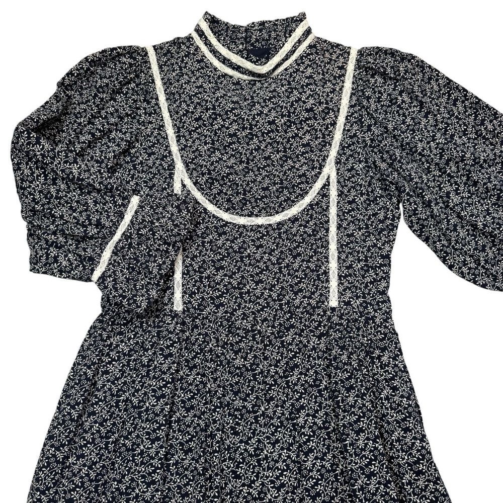 Anthropologie NWT New $269 Anthropologie Meadows Amaryllis Floral Navy Ma Size M / US 6-8 / IT 42-44 - 5 Thumbnail