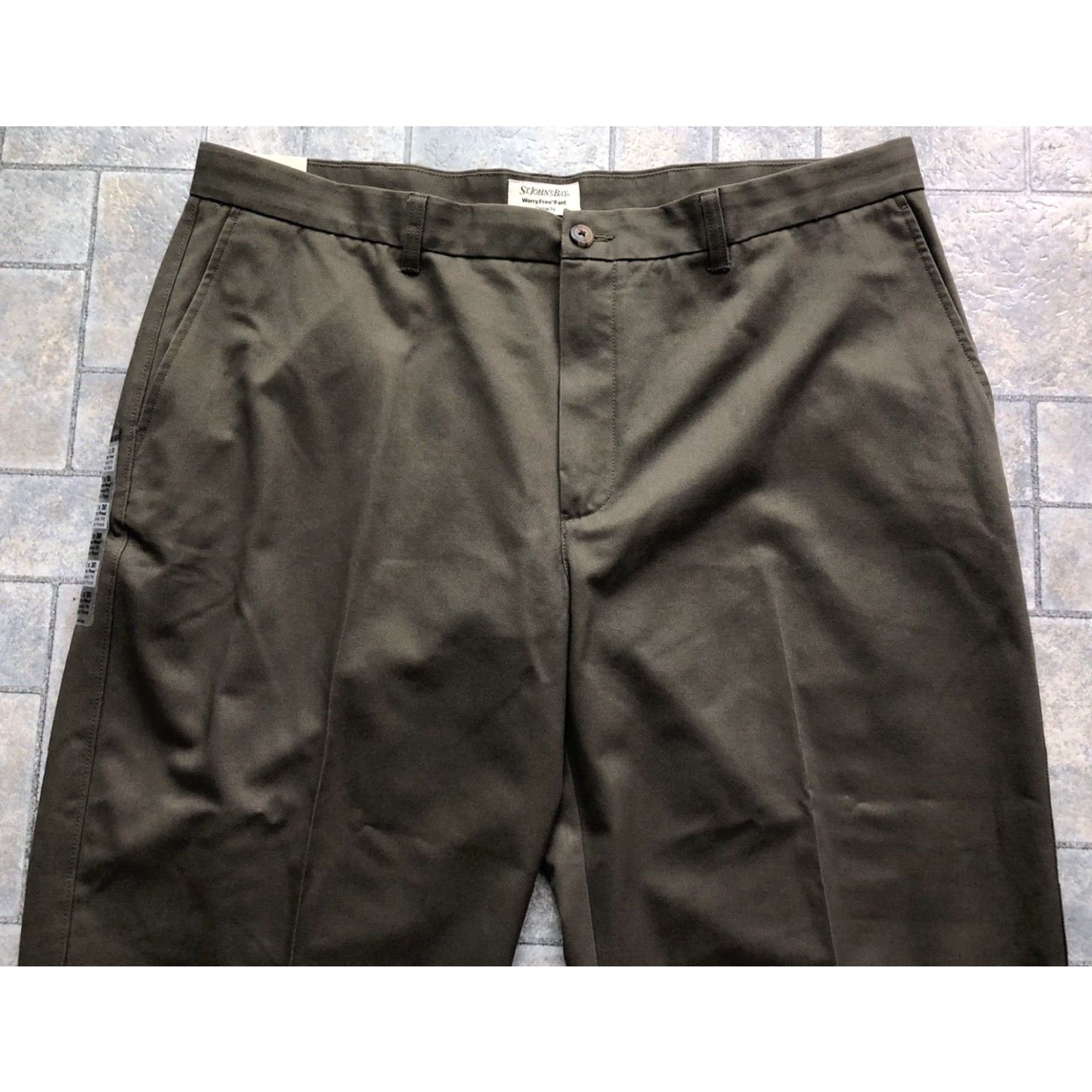Vintage St. John’s Bay Pants 42x30 Green Classic Fit Plain Front Worry Free Pant Mens Size US 42 / EU 58 - 4 Thumbnail