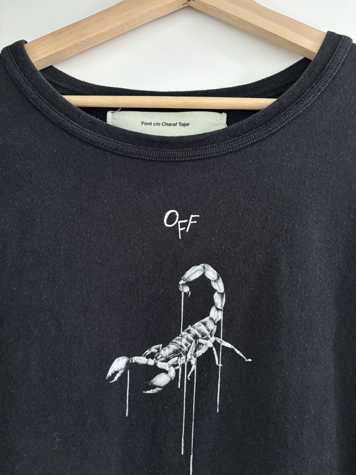 Off-White Off-White SS17 Othelo’s Scorpion Tee Size US L / EU 52-54 / 3 - 4 Thumbnail
