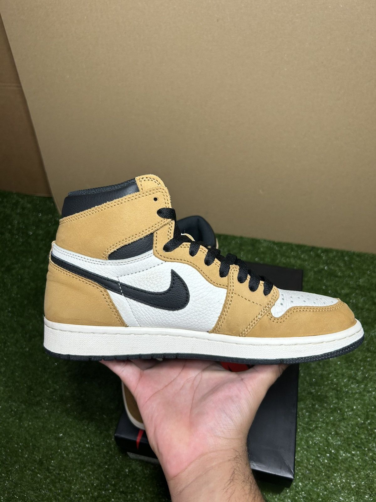 Jordan 1 ROTY high Hi Top Sneakers