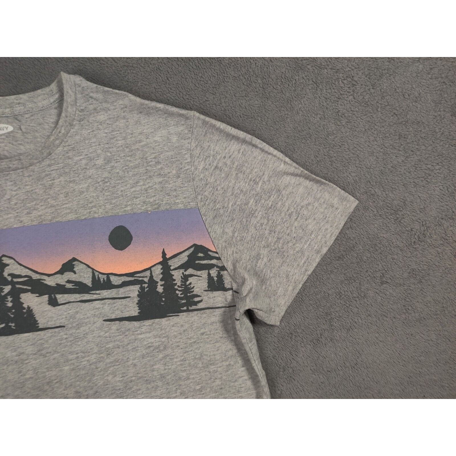Old Navy Old Navy Shirt Adult Mens Medium Gray Mountains Sunset Size US M / EU 48-50 / 2 - 3 Thumbnail