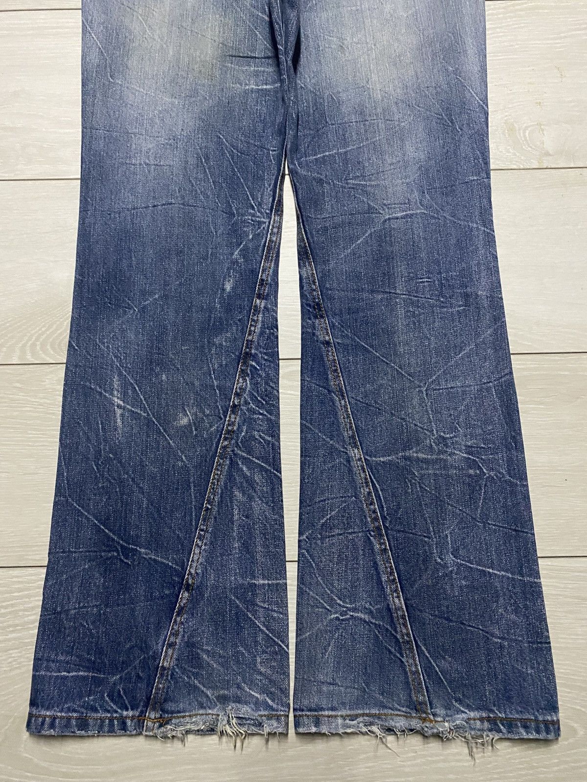 Tornado Mart 💥Flare💥Nylaus Distressed Denim Twist leg Pants Size US 32 / EU 48 - 6 Thumbnail