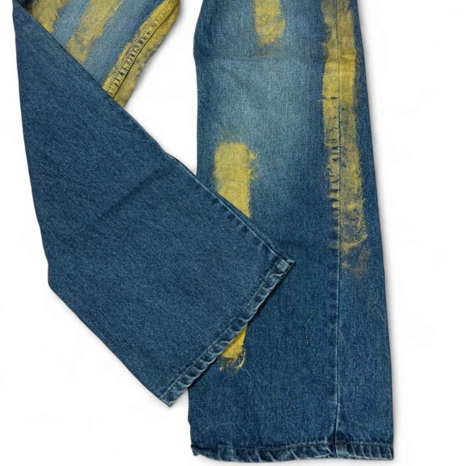 True Religion Hang blue jeans with yellow paint splatter Size US 30 / EU 46 - 7 Thumbnail