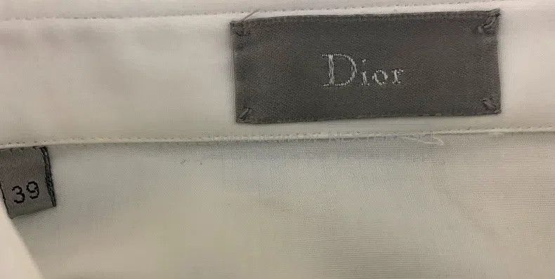 Dior Dior size 39 White Cuff Ribbon Shirt Size US L / EU 52-54 / 3 - 3 Thumbnail