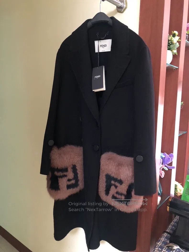 Fendi Fendi Fox fur double-breasted wool coat Size XS / US 0-2 / IT 36-38 - 2 Thumbnail
